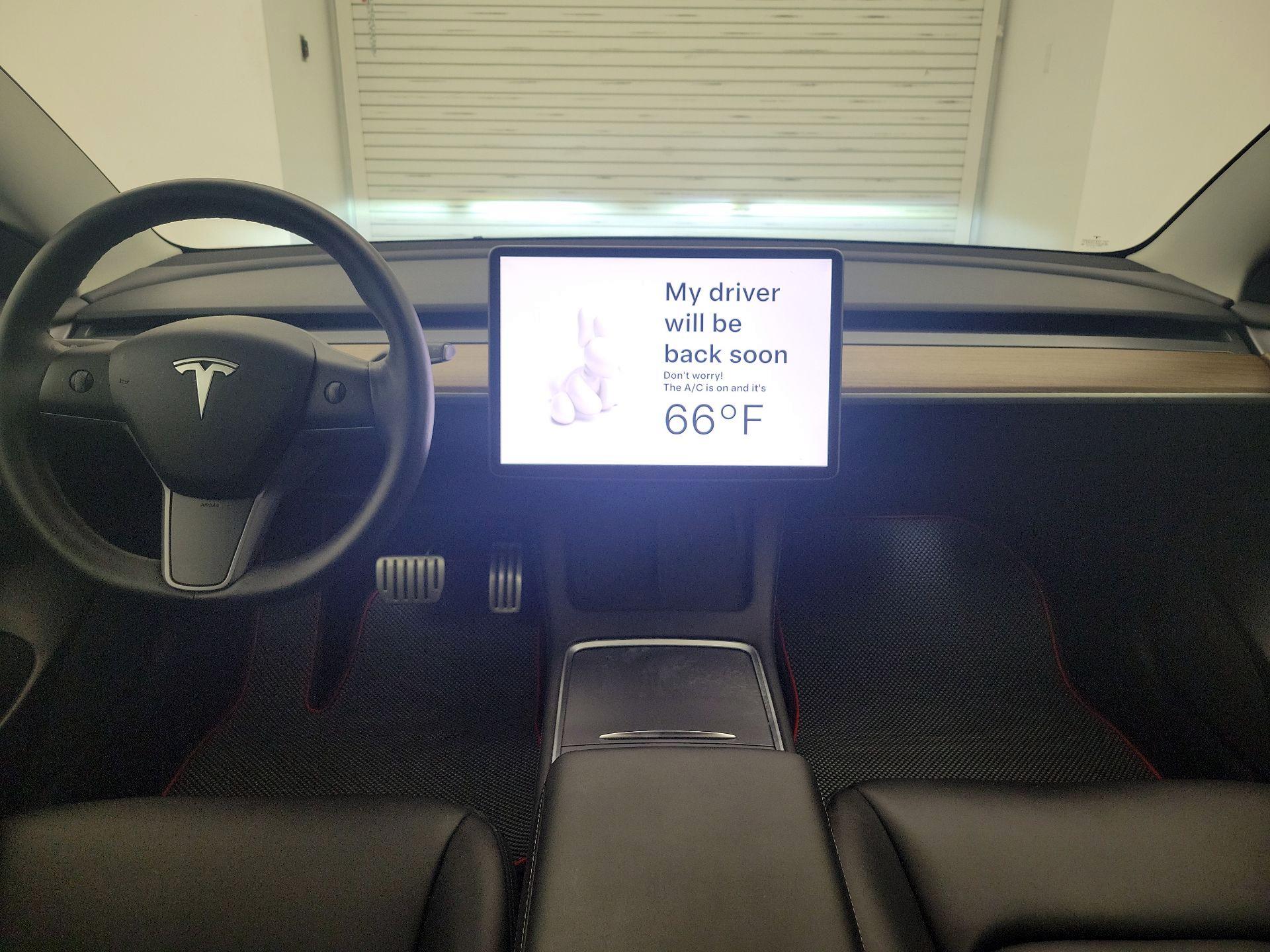 Thumbnail: 2022 Tesla Model 3 - 9