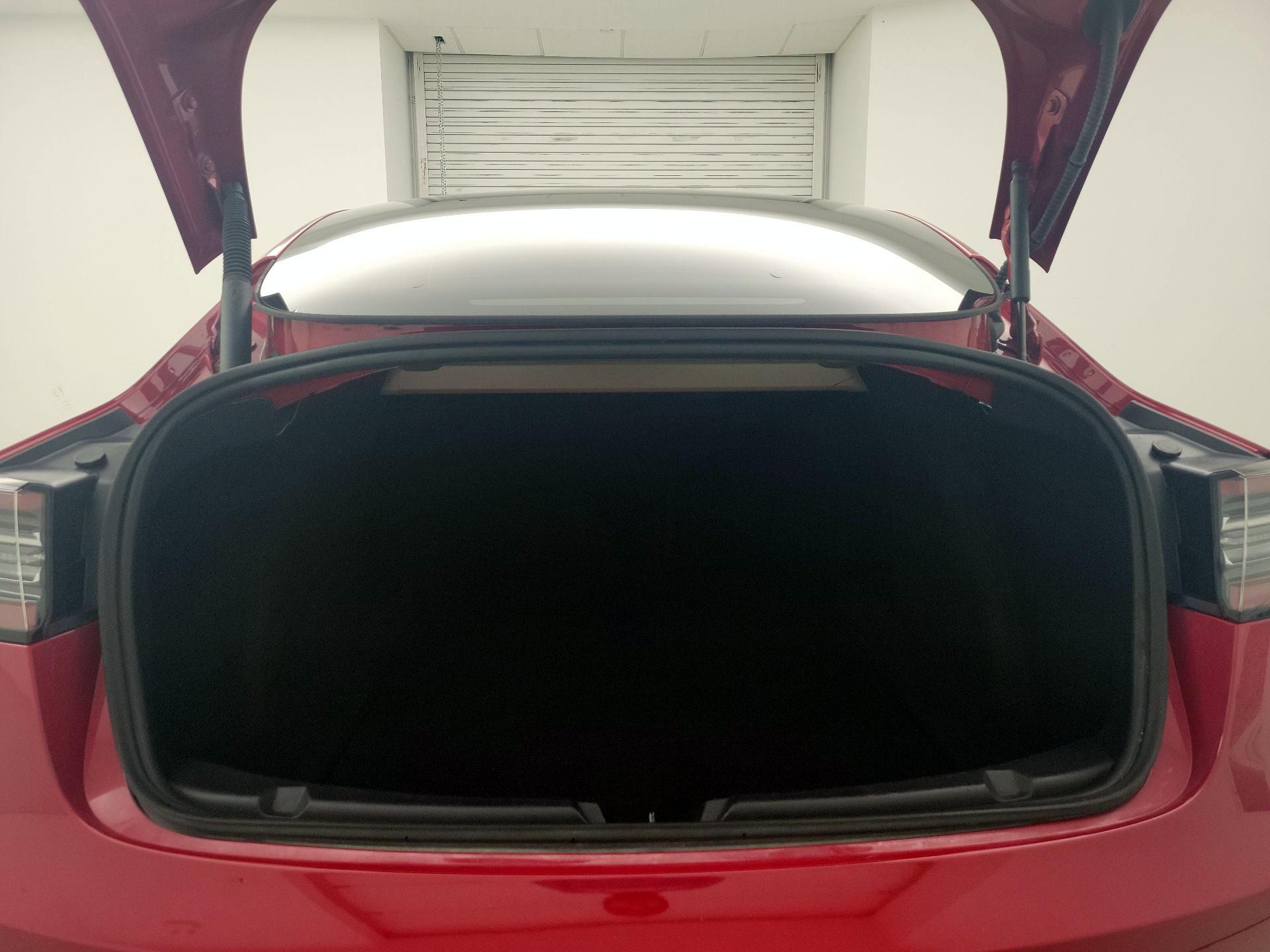 Thumbnail: 2022 Tesla Model 3 - 19