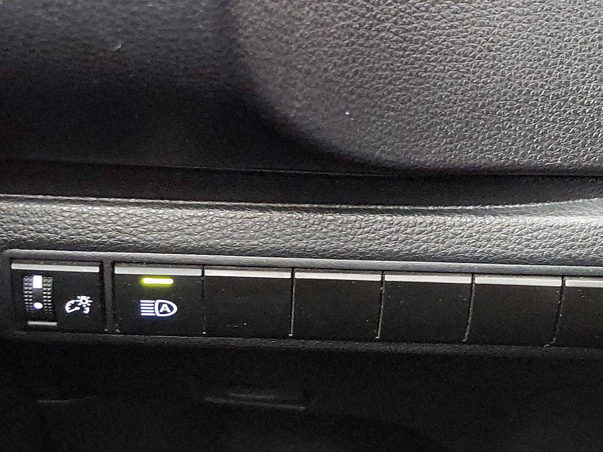 Thumbnail: 2024 Toyota Corolla - 13