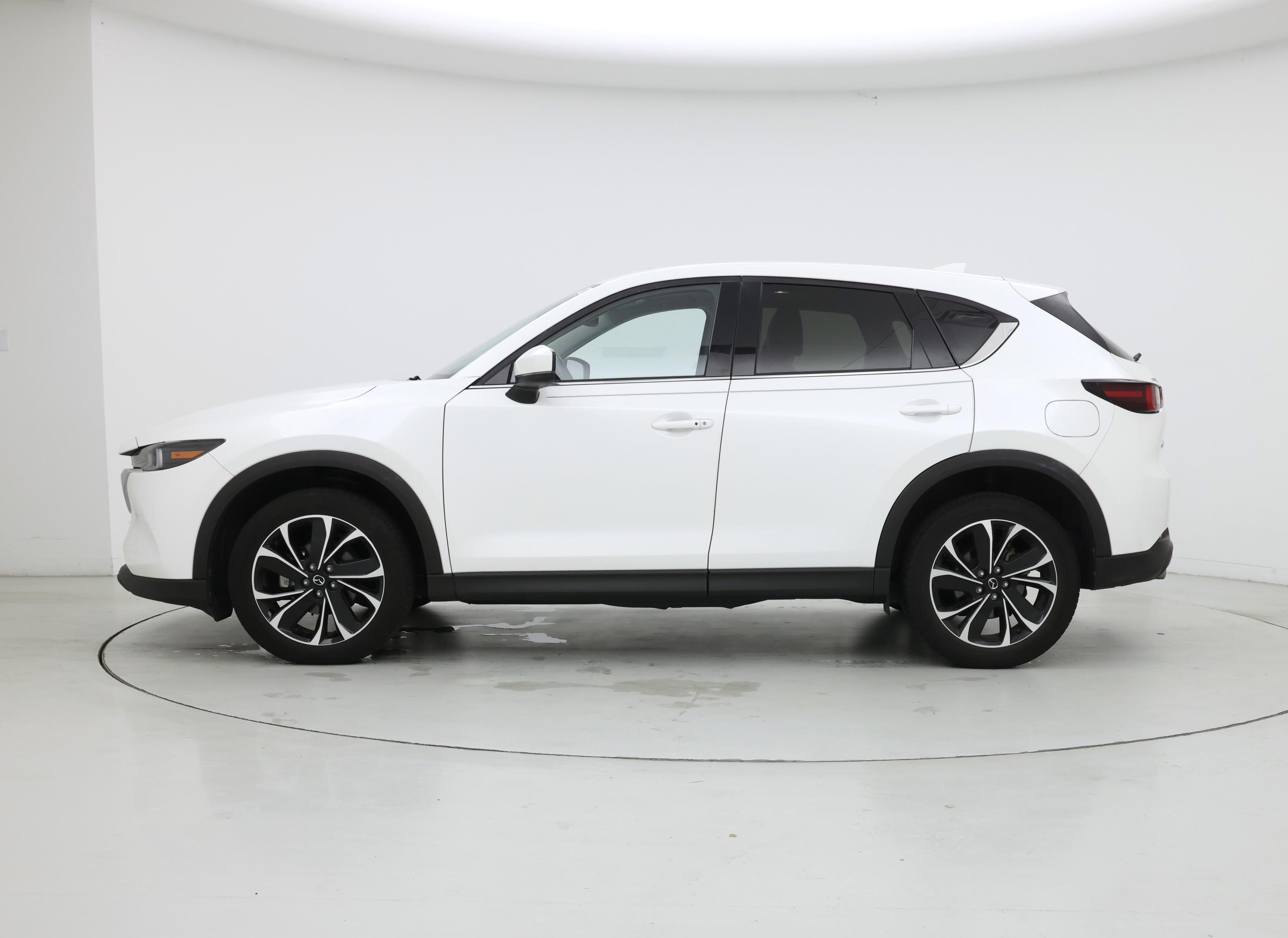 Thumbnail: 2022 Mazda CX-5 - 3