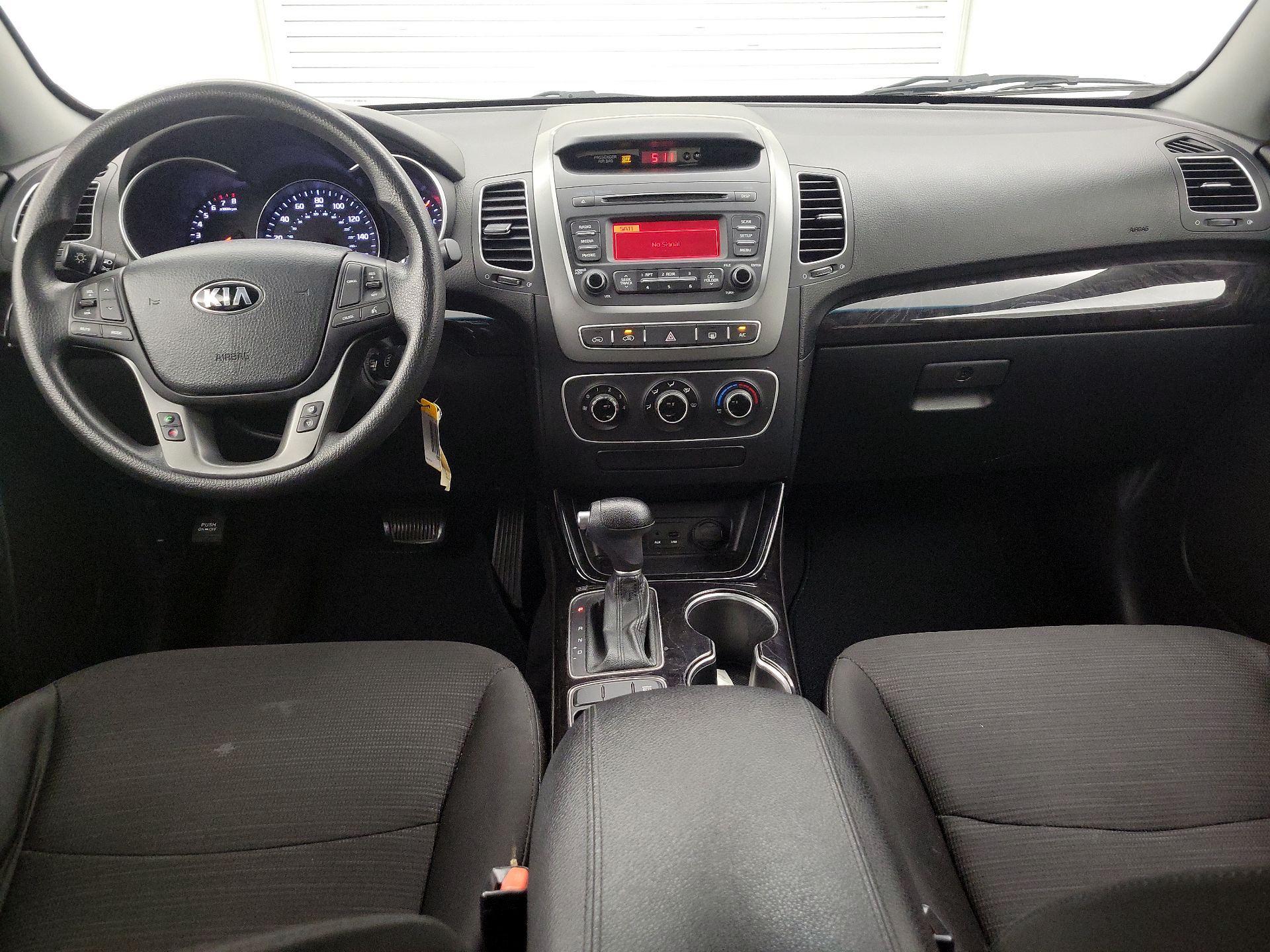 Thumbnail: 2015 Kia Sorento - 9