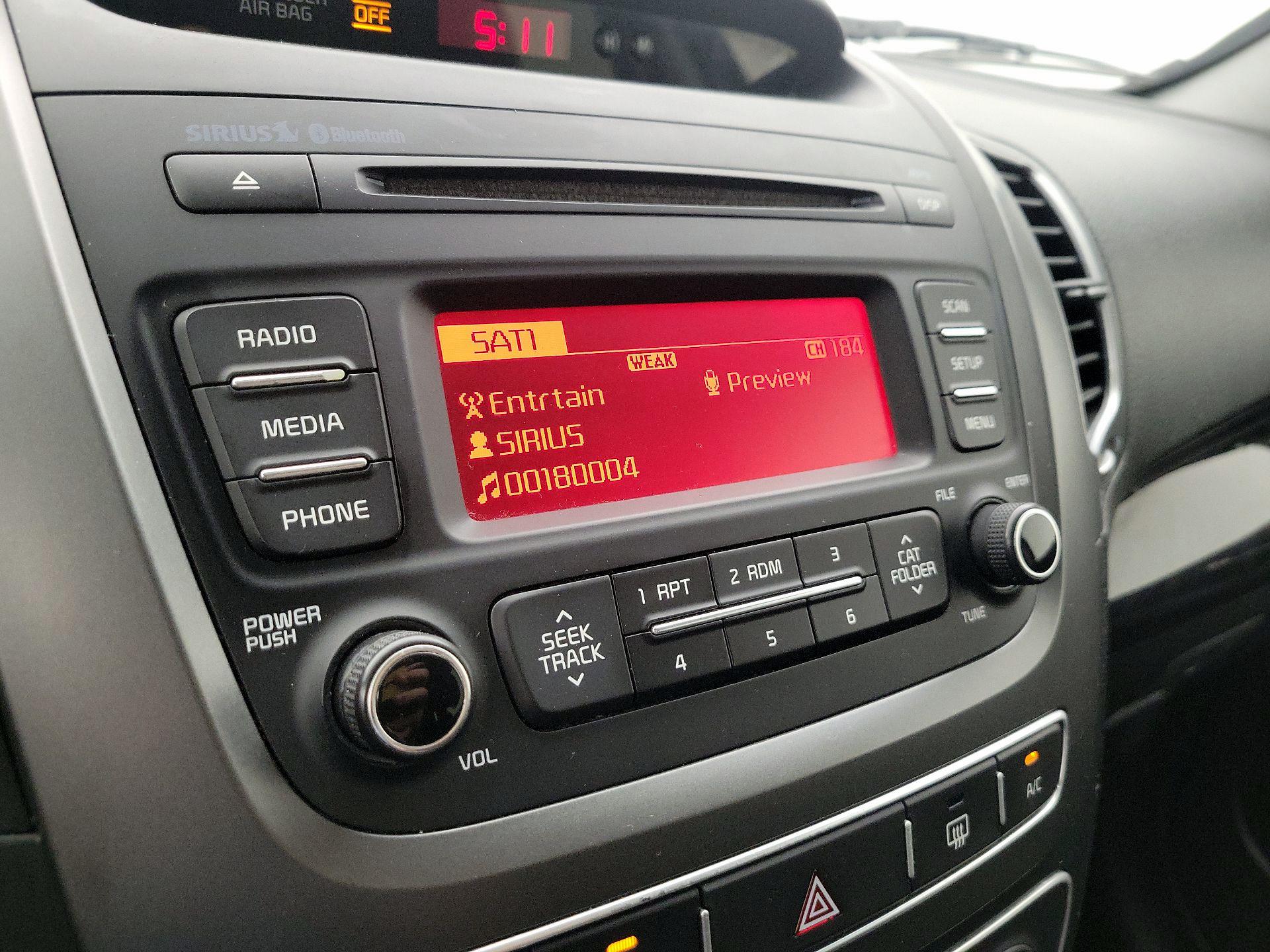Thumbnail: 2015 Kia Sorento - 14