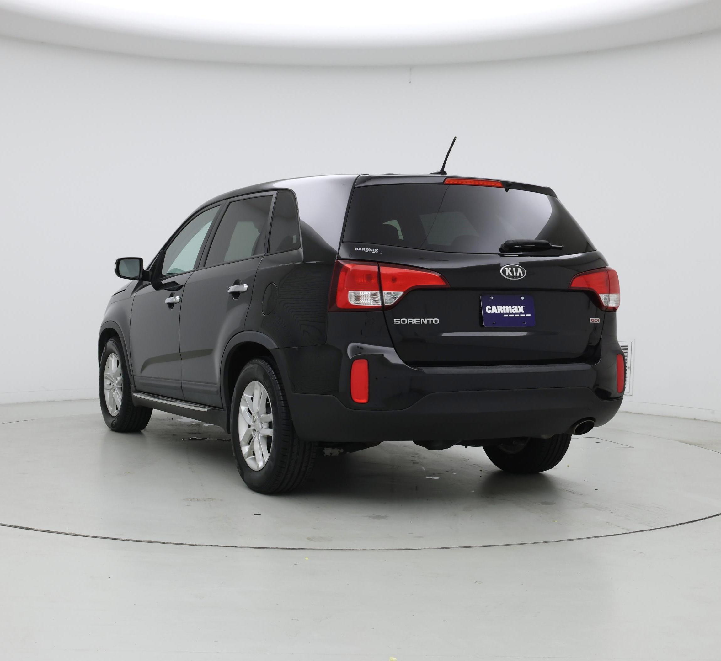 Thumbnail: 2015 Kia Sorento - 2