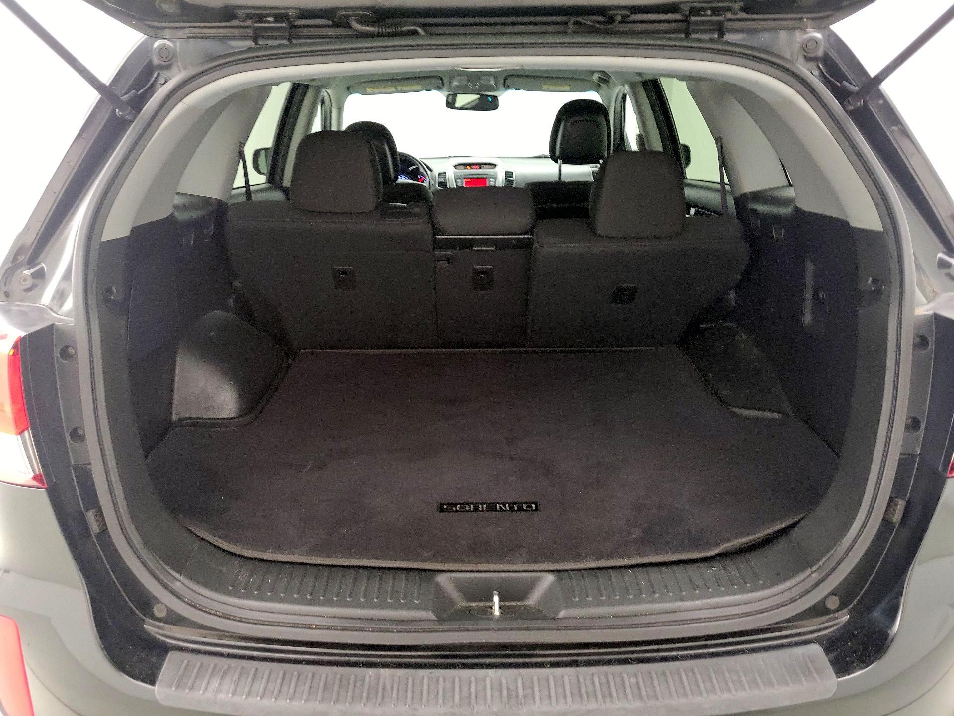 Thumbnail: 2015 Kia Sorento - 19