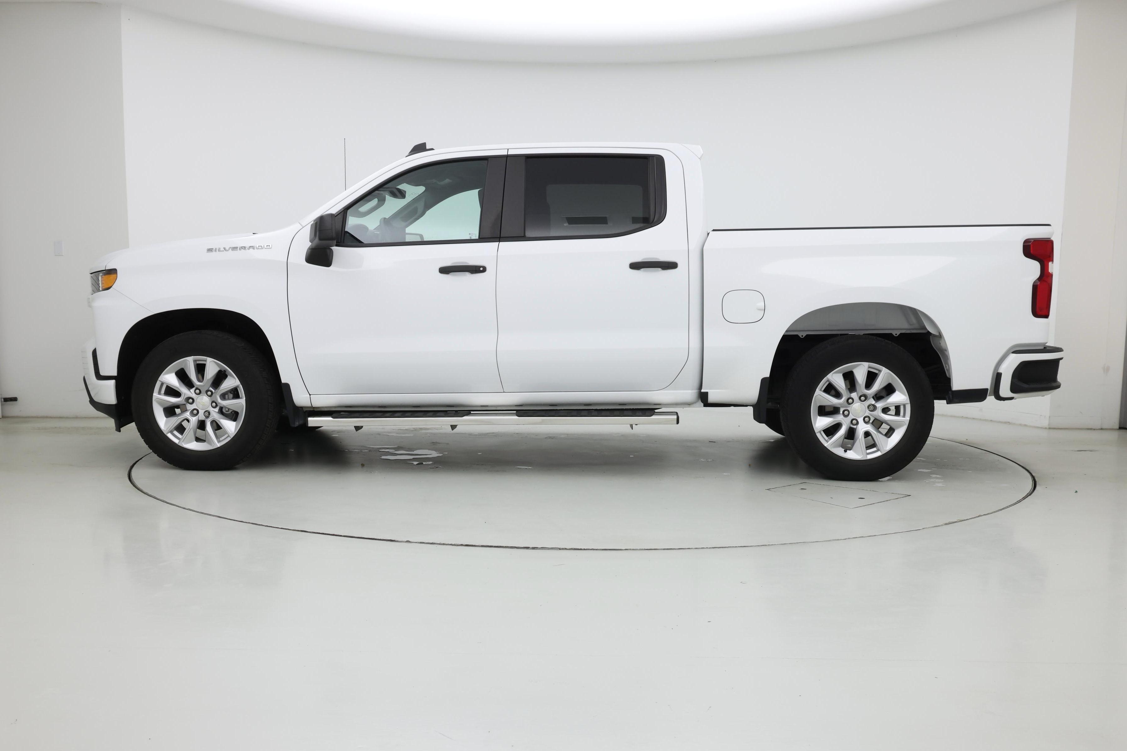 Thumbnail: 2021 Chevrolet Silverado 1500 - 3