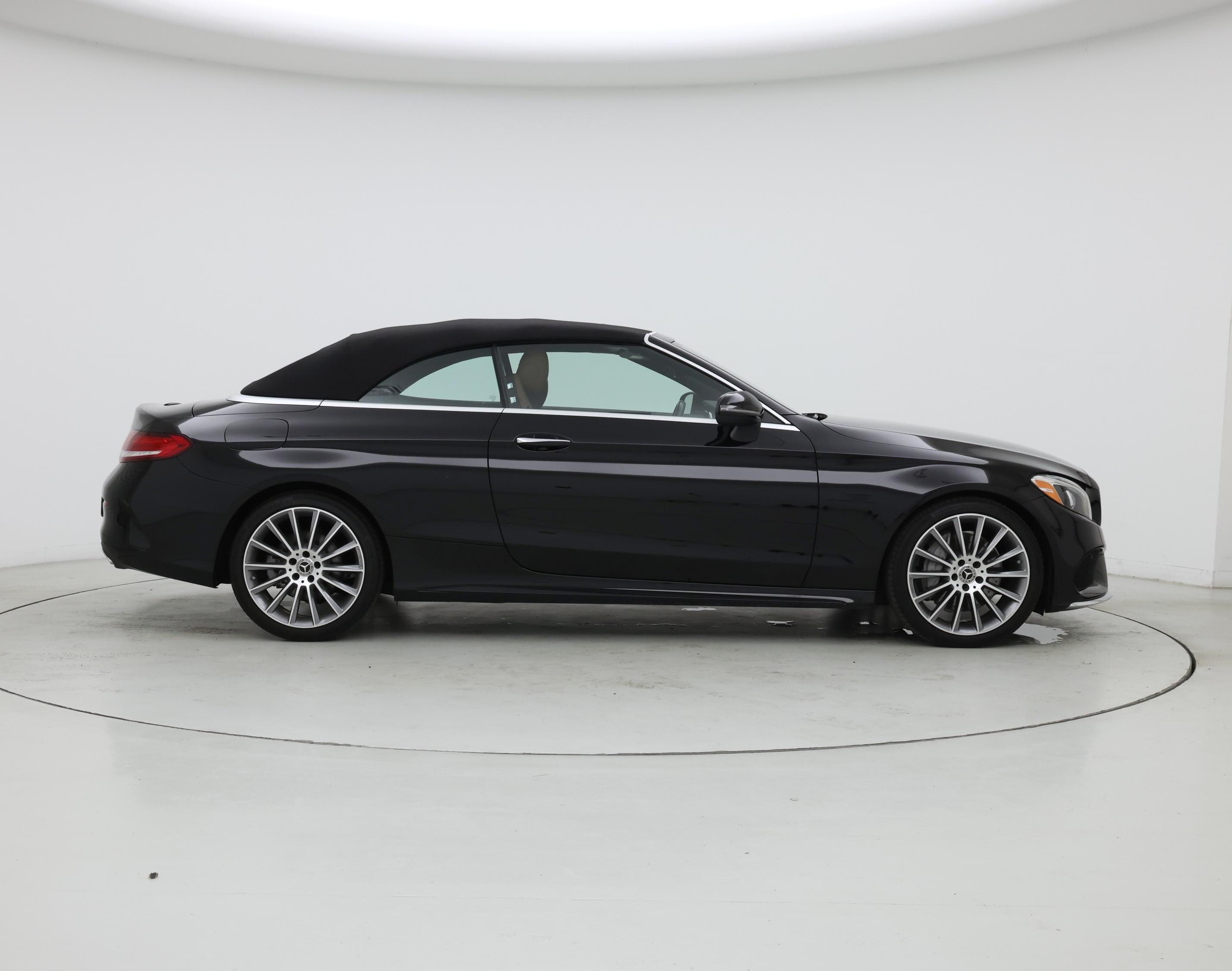 Thumbnail: 2017 Mercedes-Benz C-Class - 7