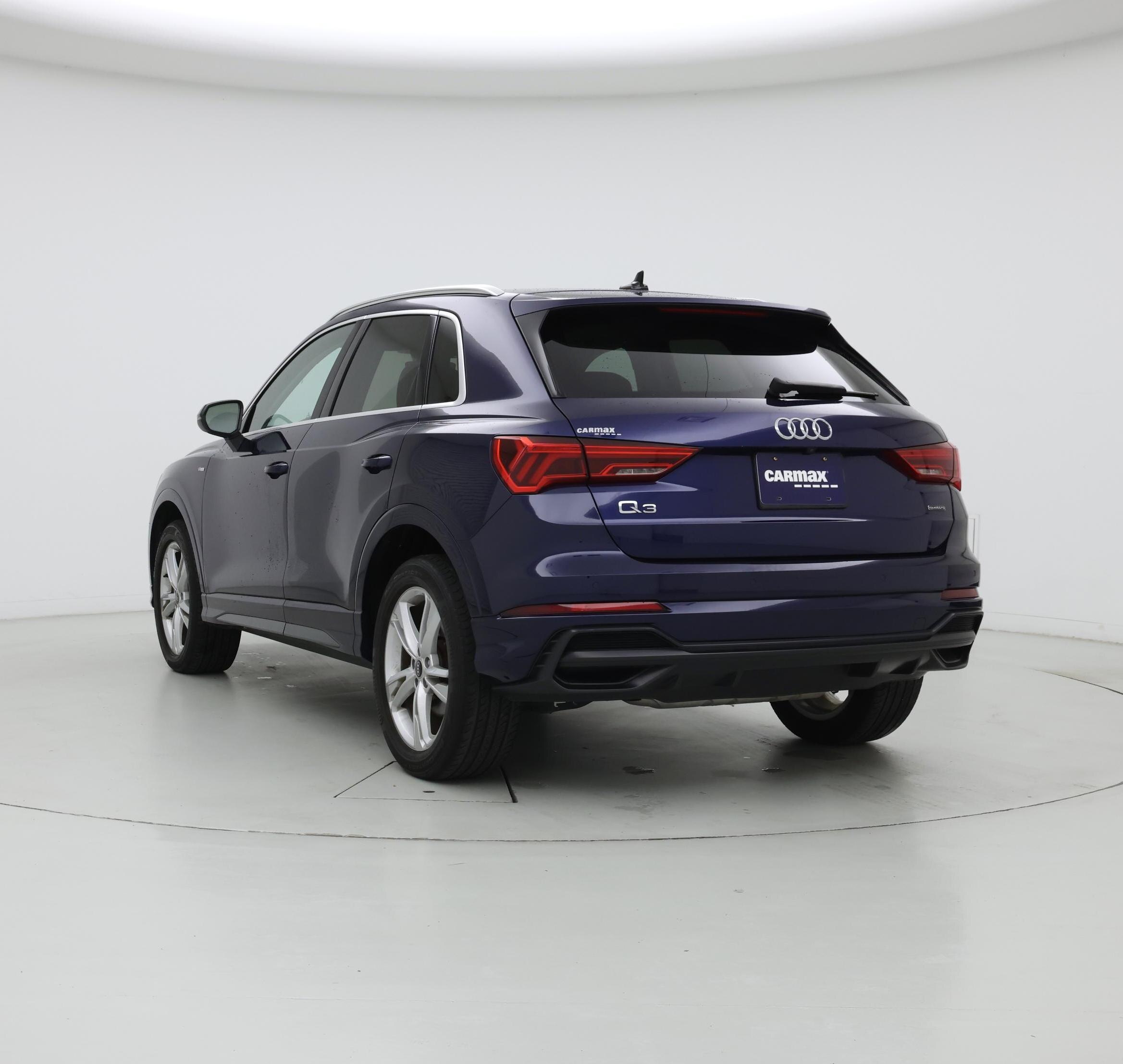 Thumbnail: 2022 Audi Q3 - 2