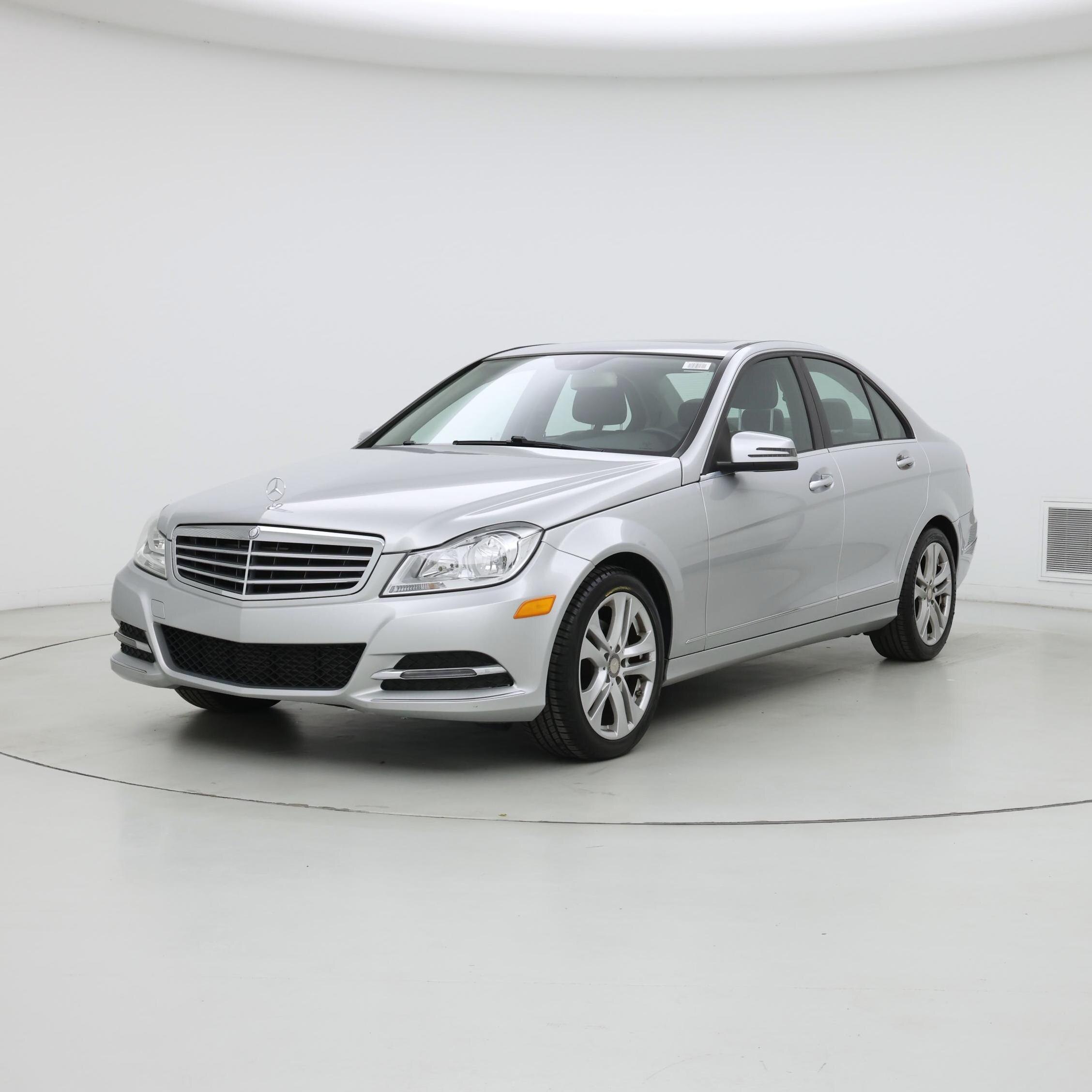 Thumbnail: 2014 Mercedes-Benz C-Class - 4