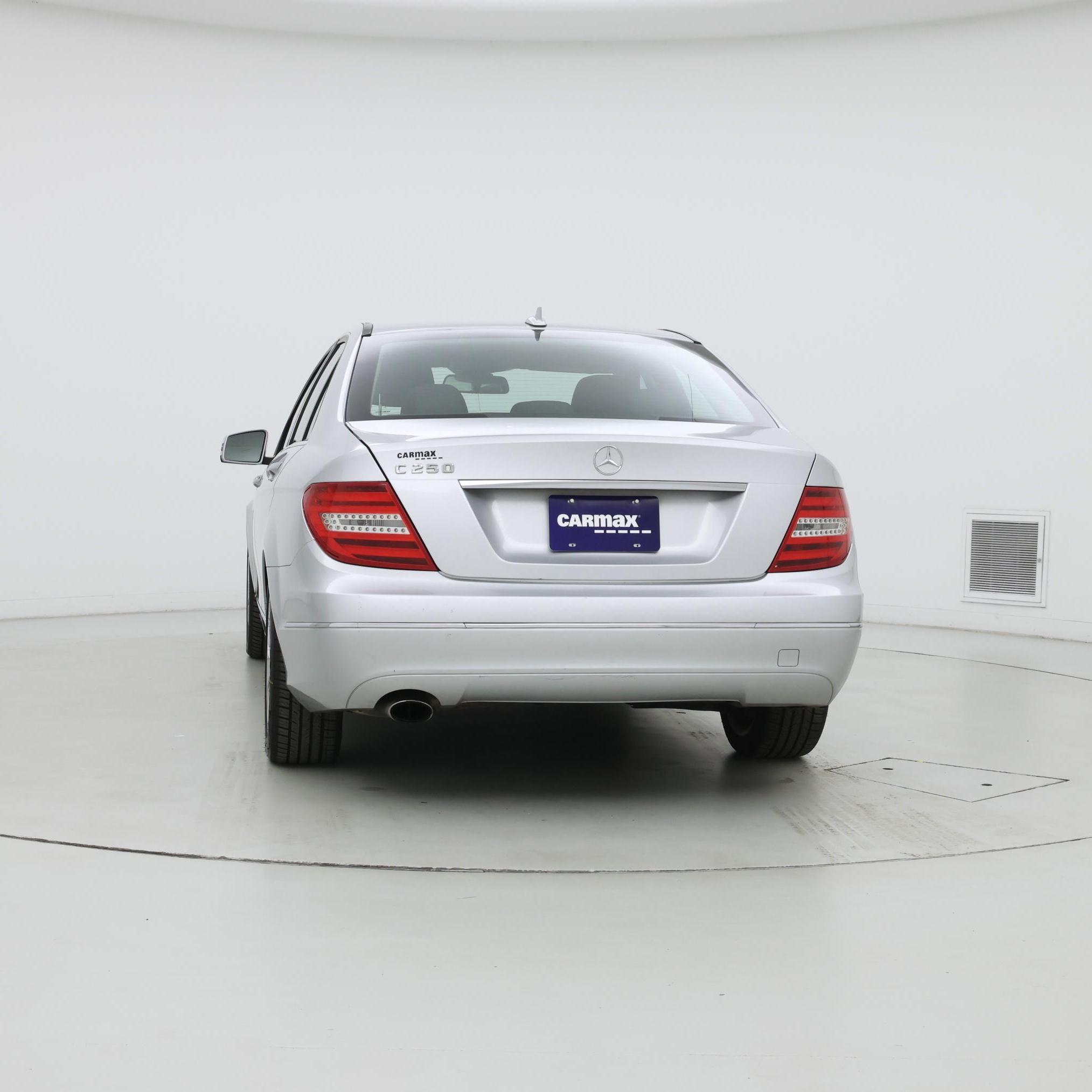 Thumbnail: 2014 Mercedes-Benz C-Class - 6