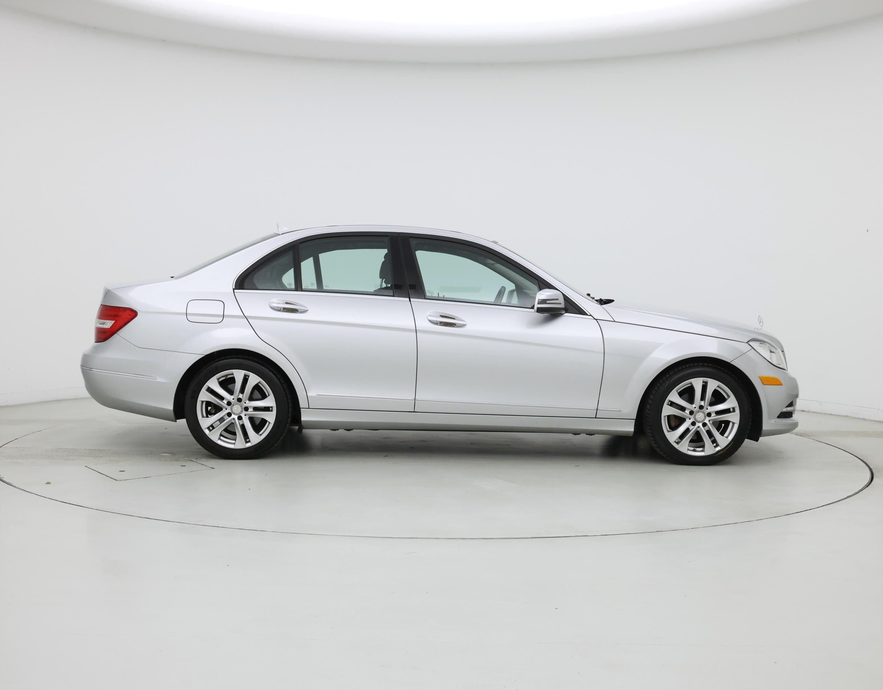 Thumbnail: 2014 Mercedes-Benz C-Class - 7