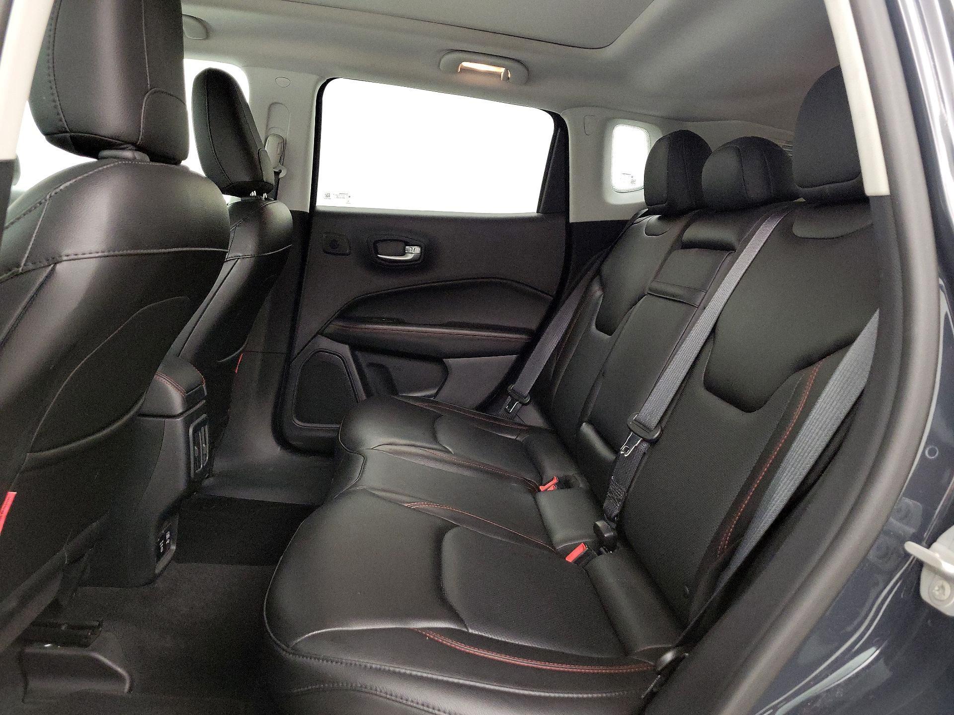 Thumbnail: 2018 Jeep Compass - 20