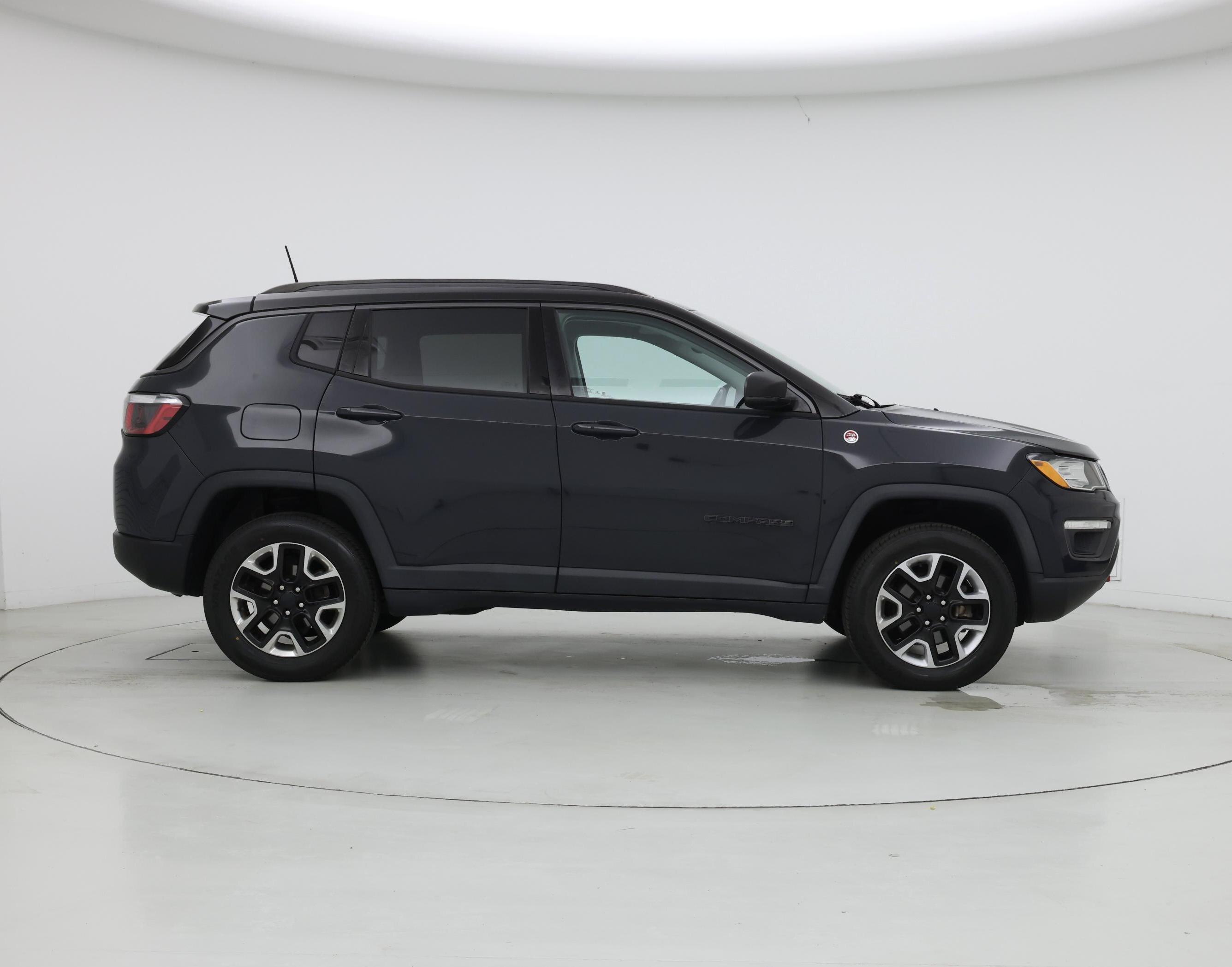 Thumbnail: 2018 Jeep Compass - 7