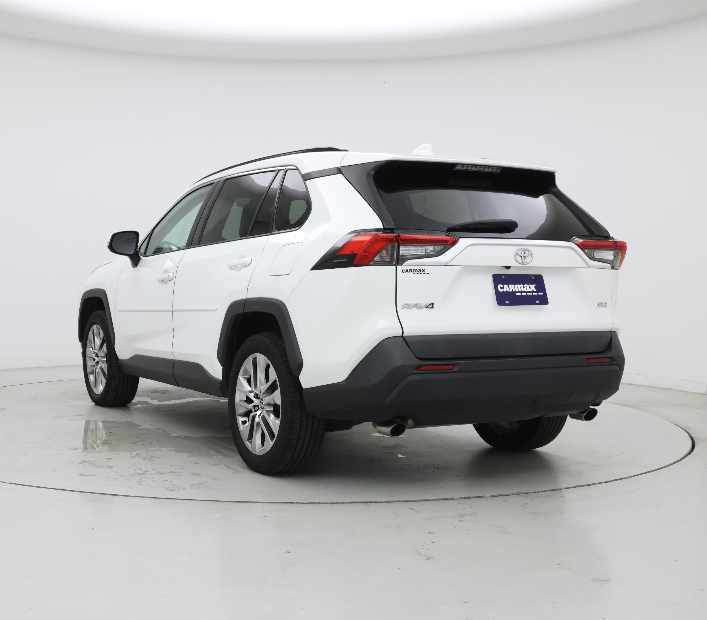 Thumbnail: 2020 Toyota RAV4 - 2
