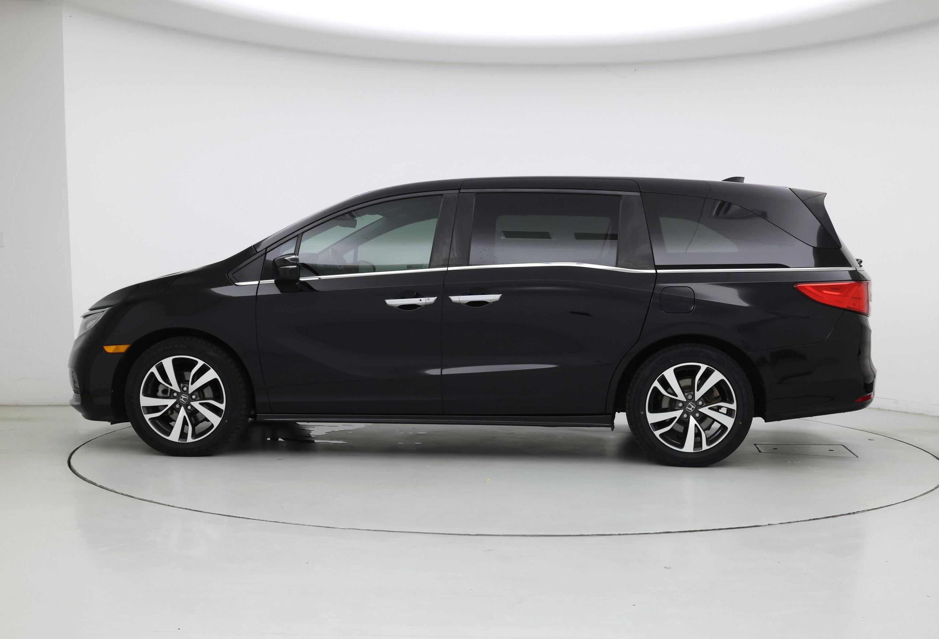 Thumbnail: 2021 Honda Odyssey - 3