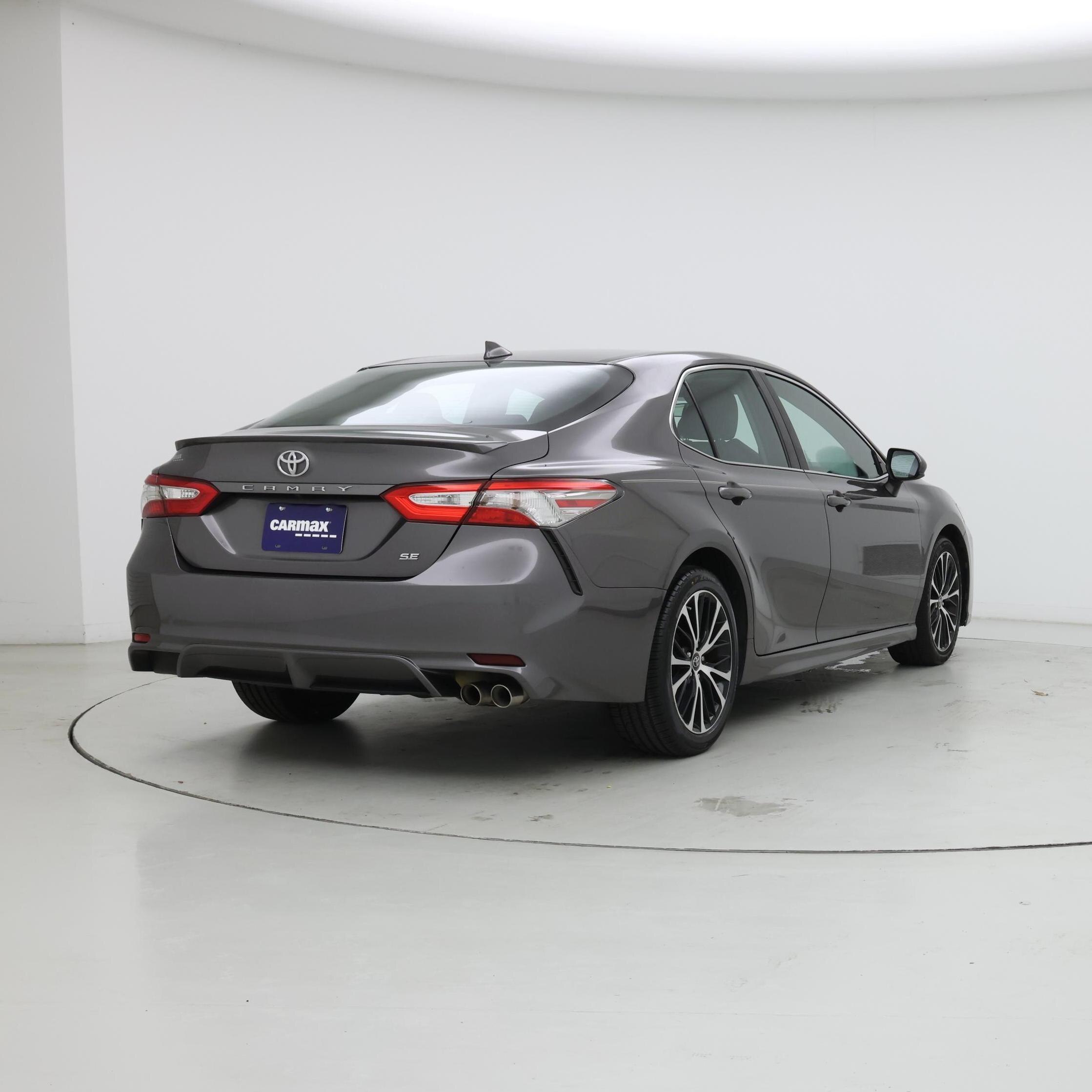 Thumbnail: 2019 Toyota Camry - 8
