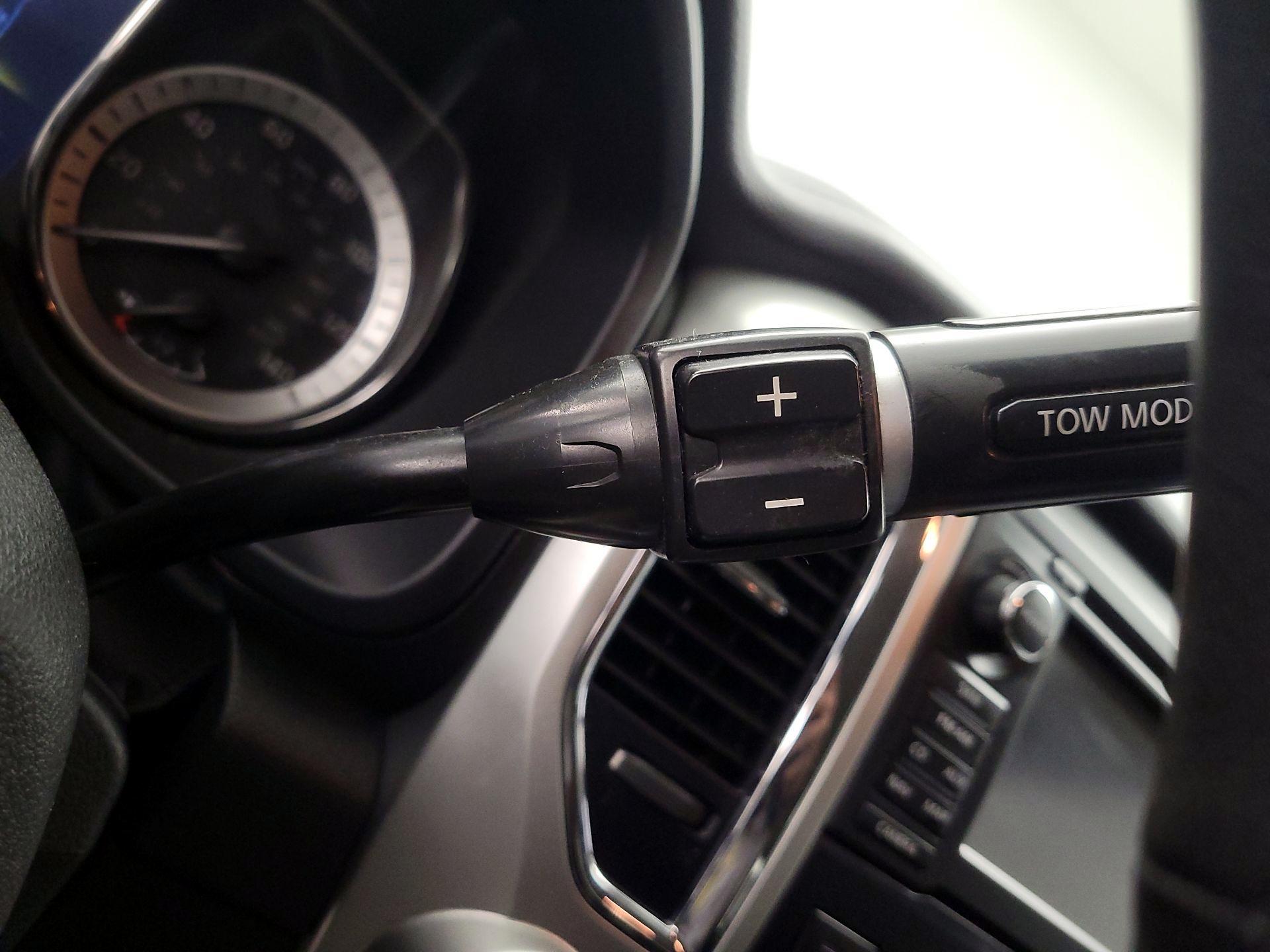 Thumbnail: 2018 Nissan Titan - 16