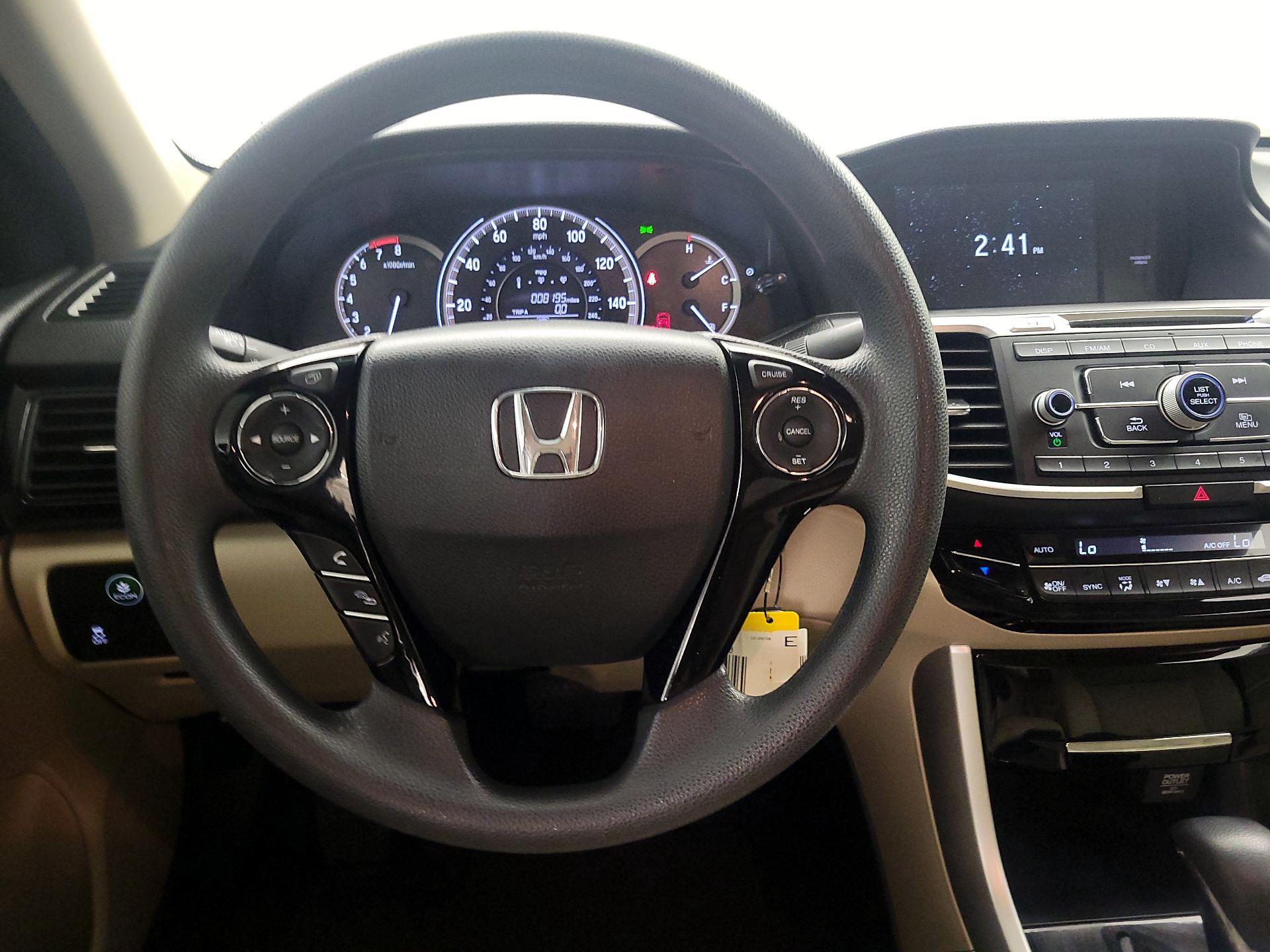 Thumbnail: 2016 Honda Accord - 10