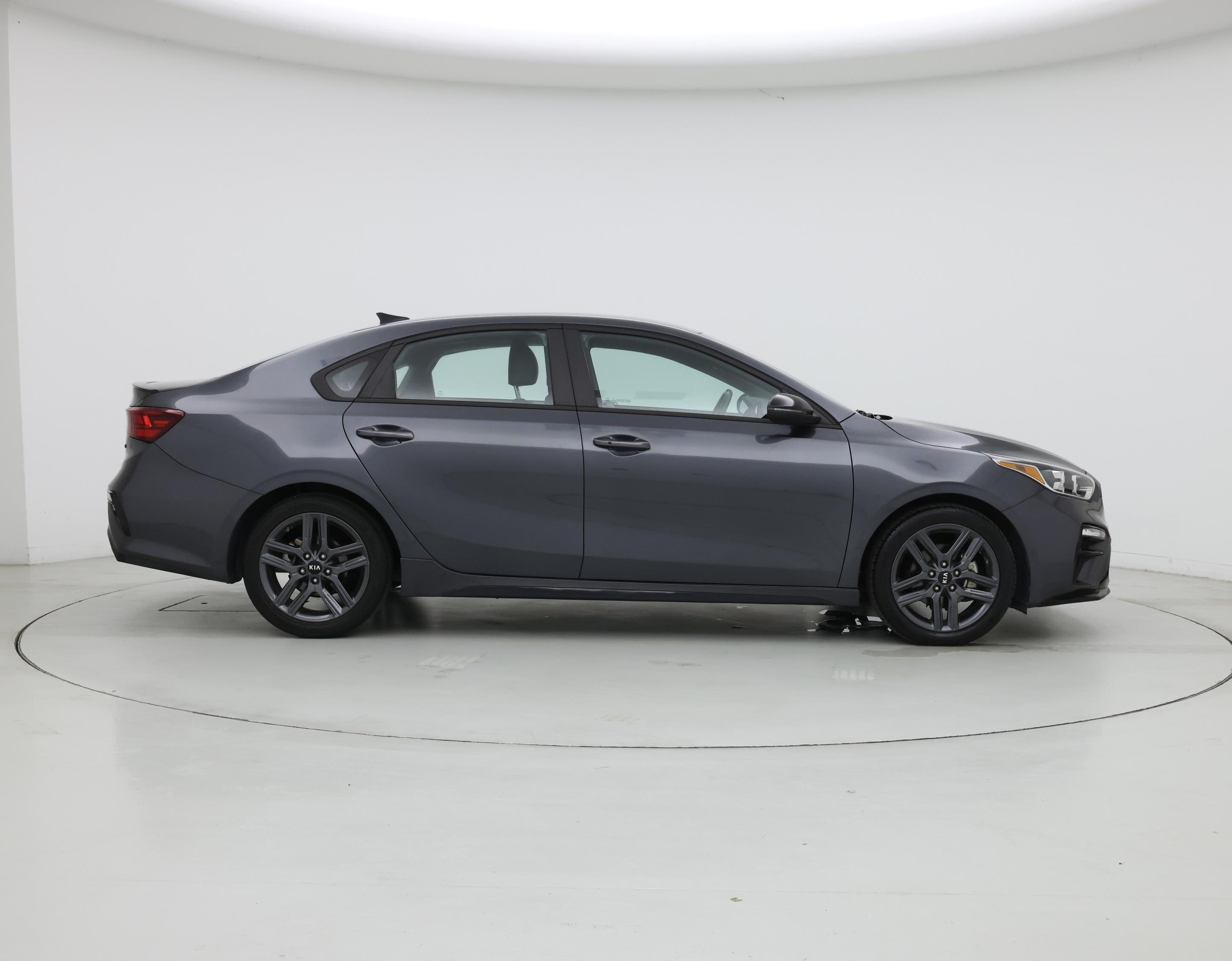 Thumbnail: 2021 Kia Forte - 7