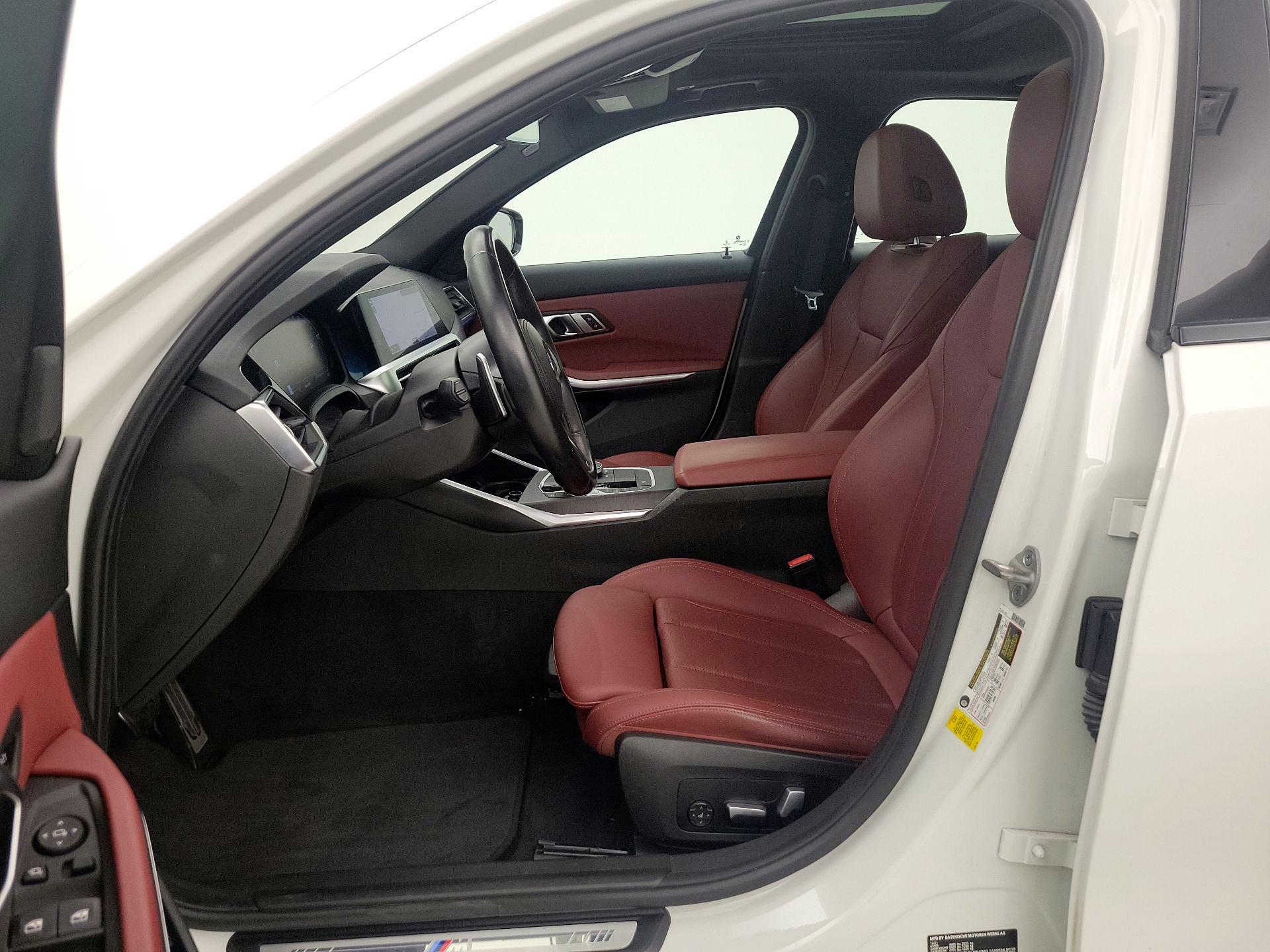 Thumbnail: 2022 BMW 3 Series - 11