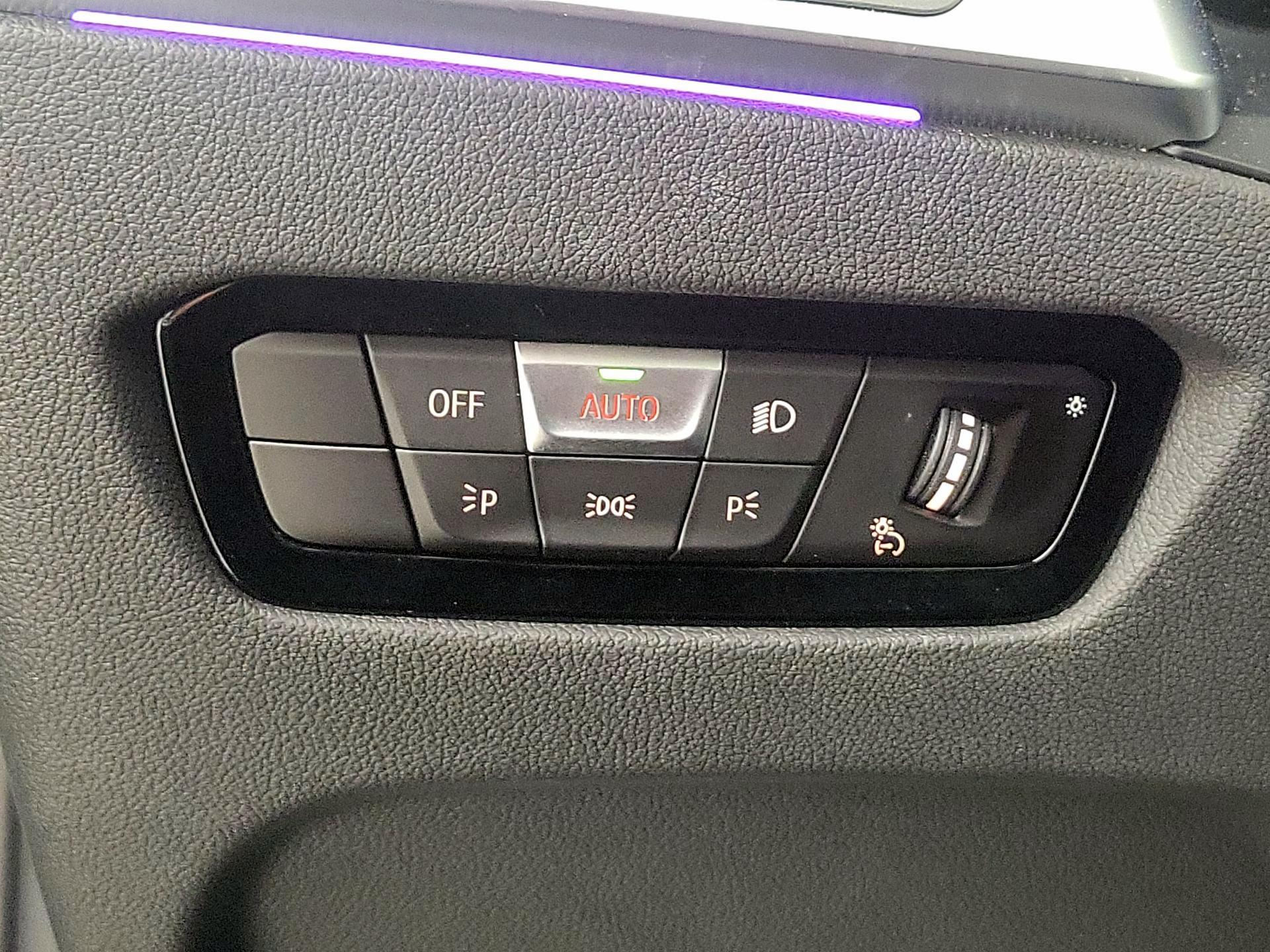 Thumbnail: 2022 BMW 3 Series - 13