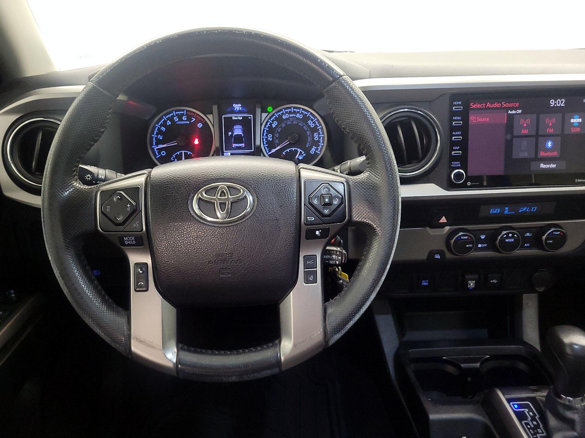 Thumbnail: 2021 Toyota Tacoma - 10
