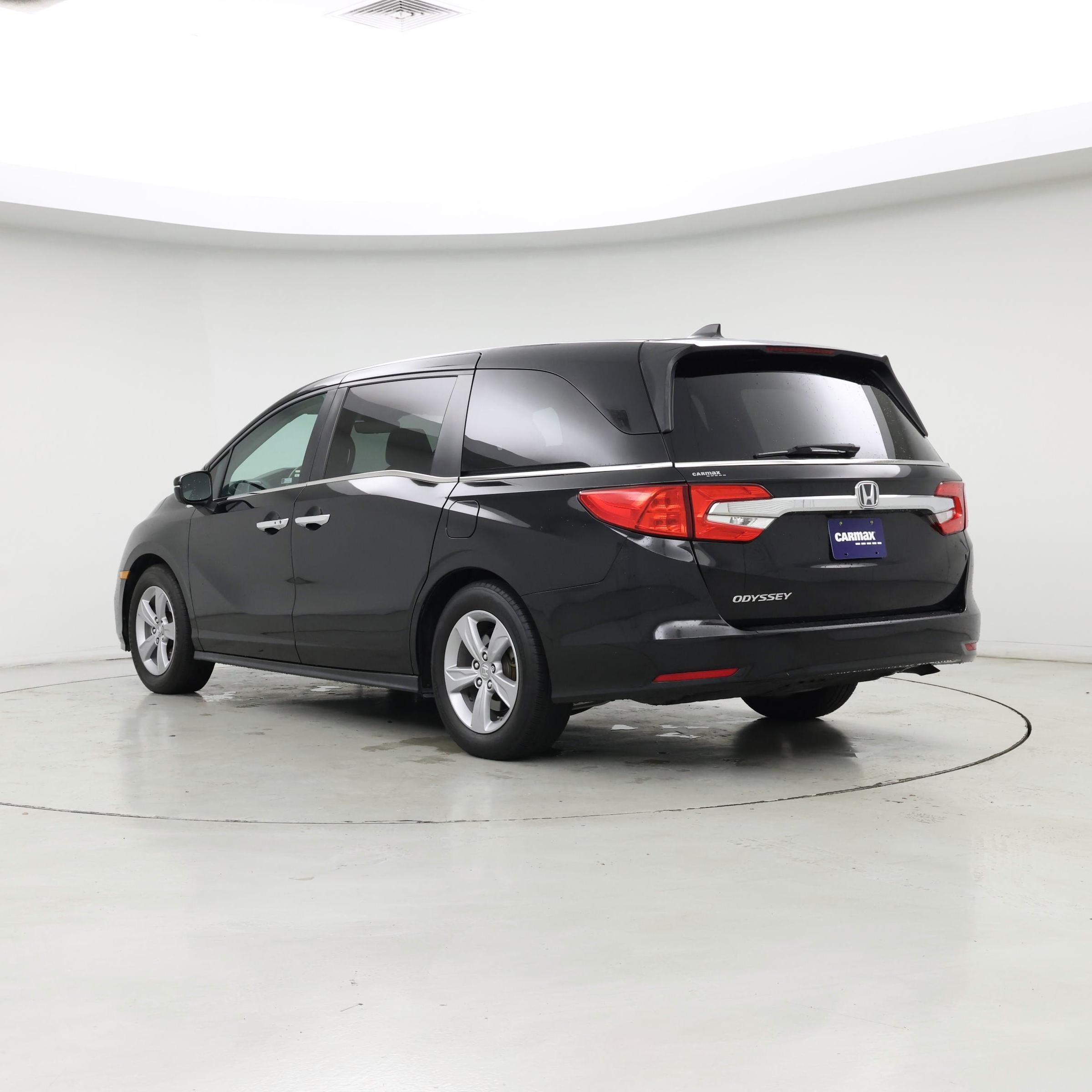 Thumbnail: 2019 Honda Odyssey - 2