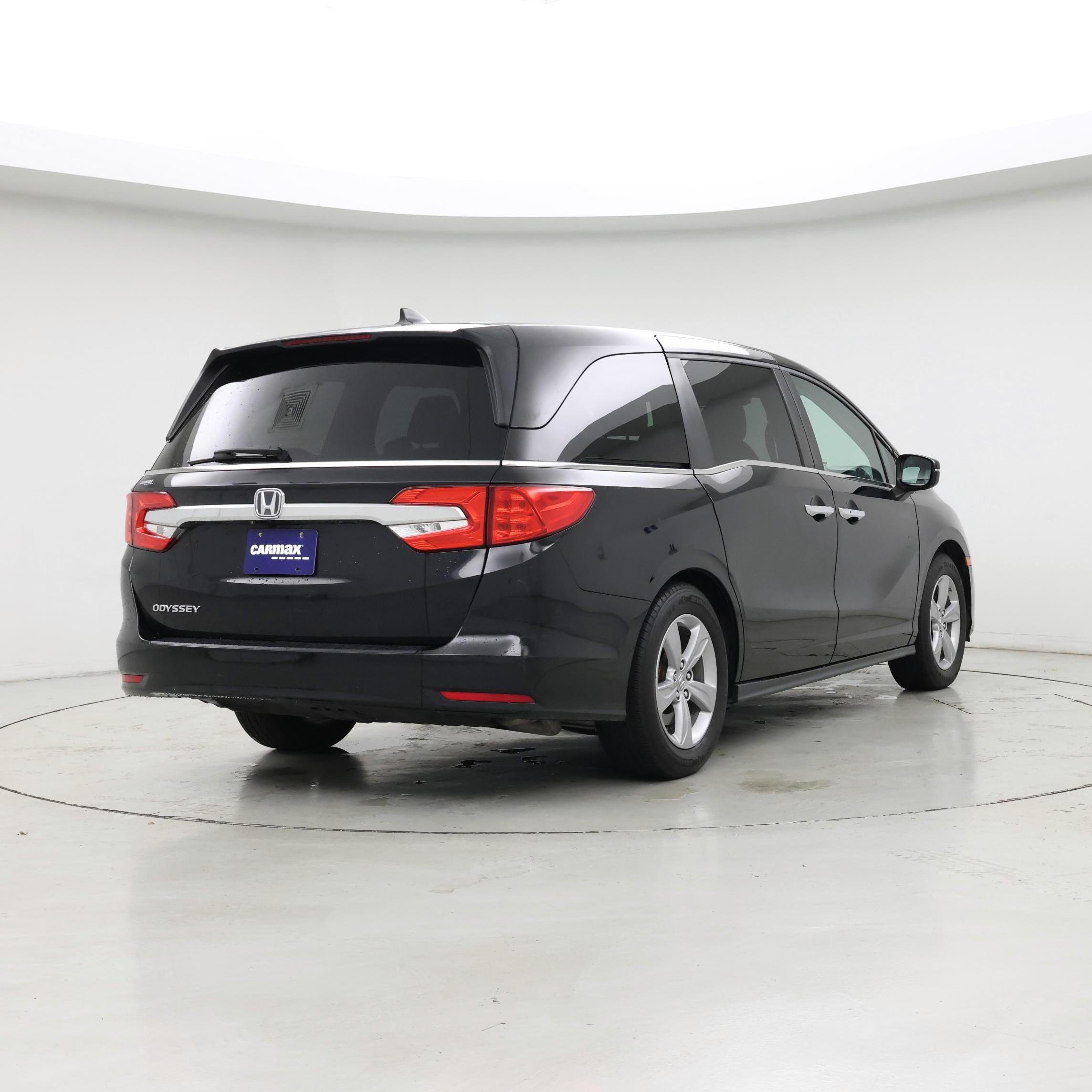 Thumbnail: 2019 Honda Odyssey - 8