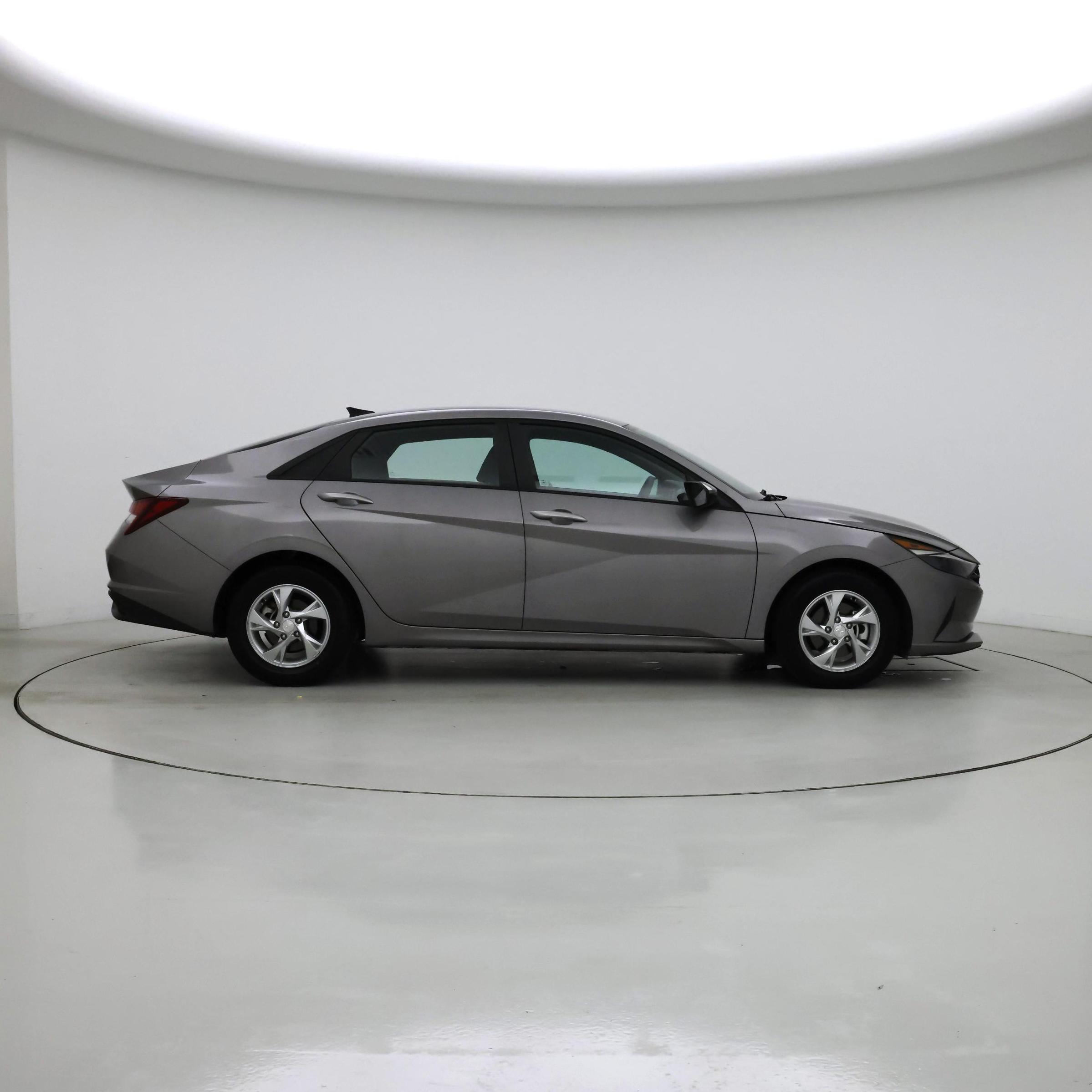 Thumbnail: 2022 Hyundai Elantra - 7
