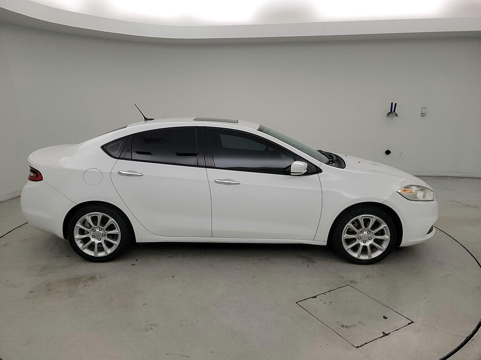 Thumbnail: 2016 Dodge Dart - 4
