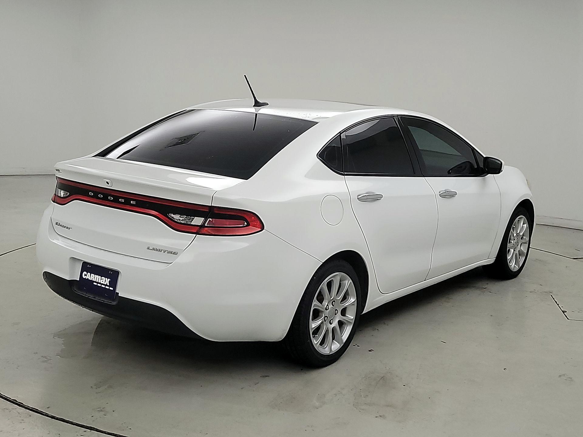 Thumbnail: 2016 Dodge Dart - 5