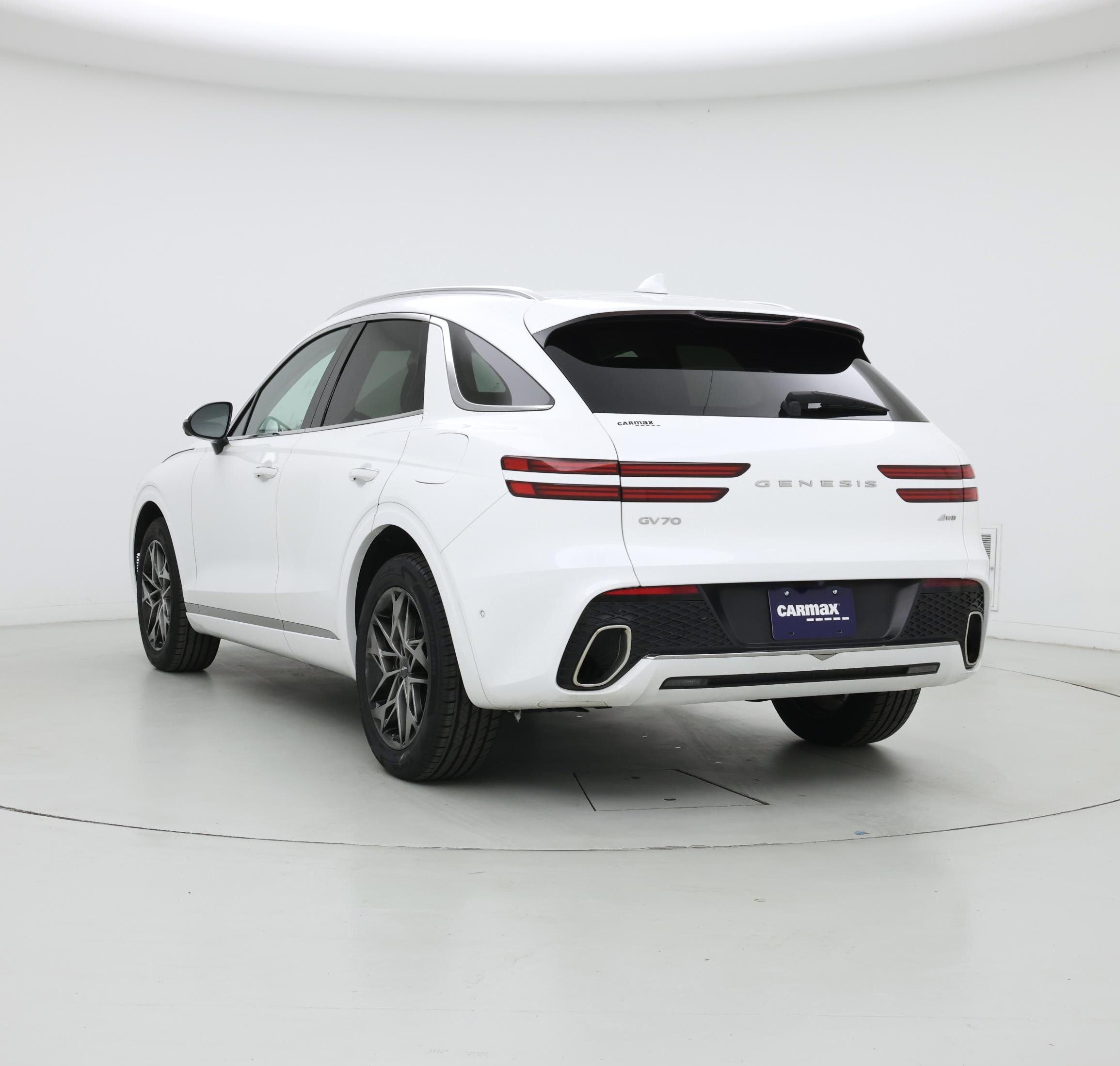 Thumbnail: 2022 Genesis GV70 - 2