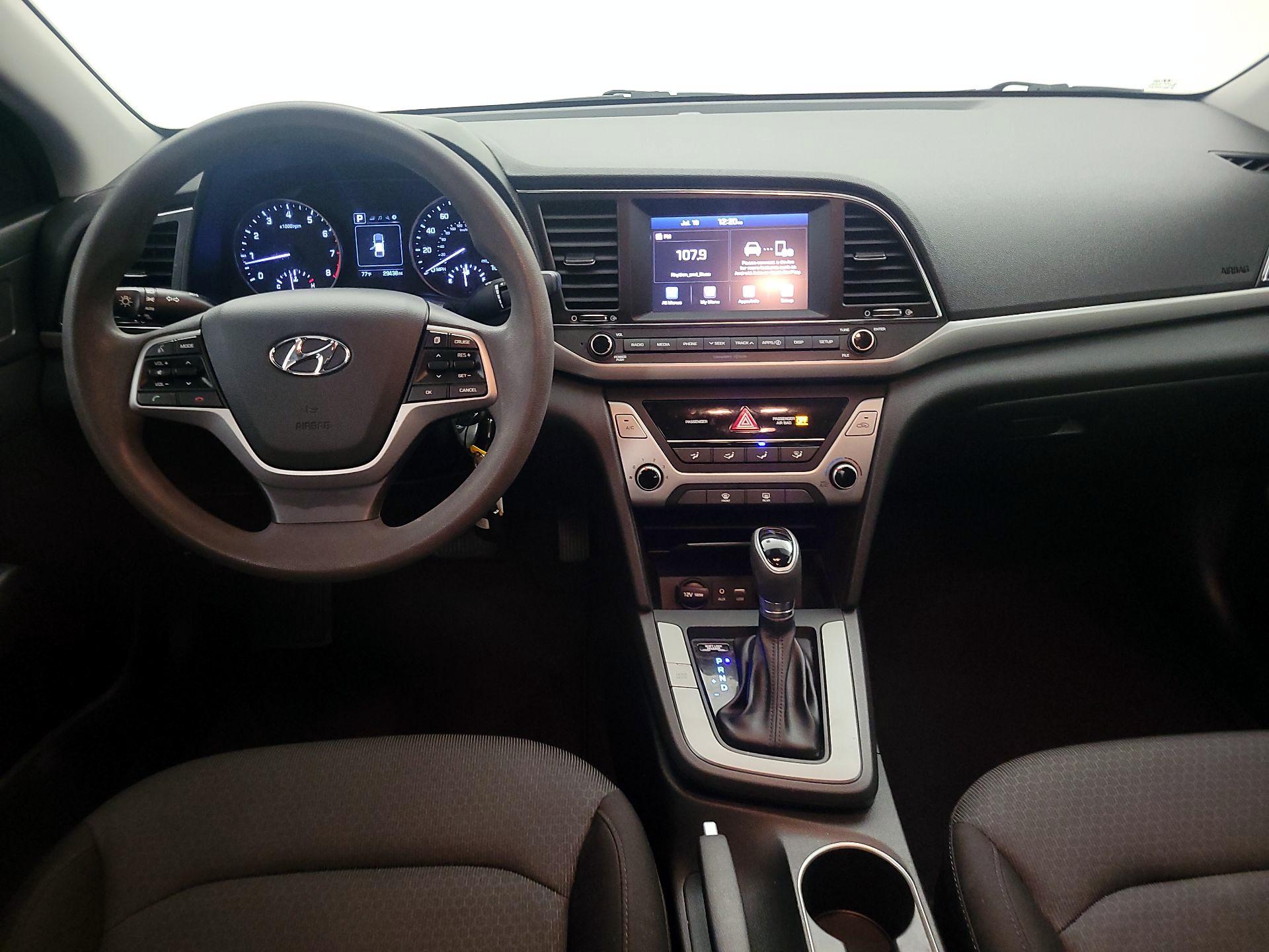 Thumbnail: 2018 Hyundai Elantra - 9