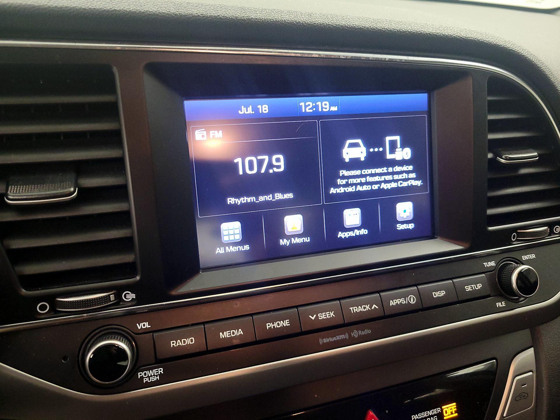 Thumbnail: 2018 Hyundai Elantra - 15