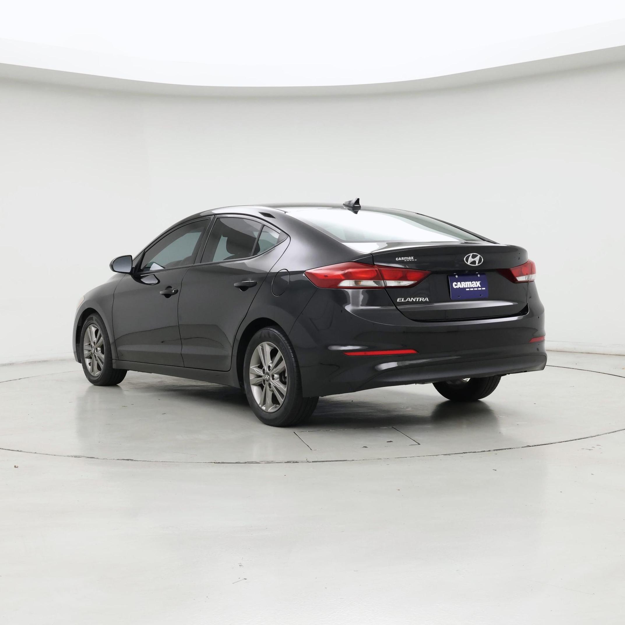 Thumbnail: 2018 Hyundai Elantra - 2