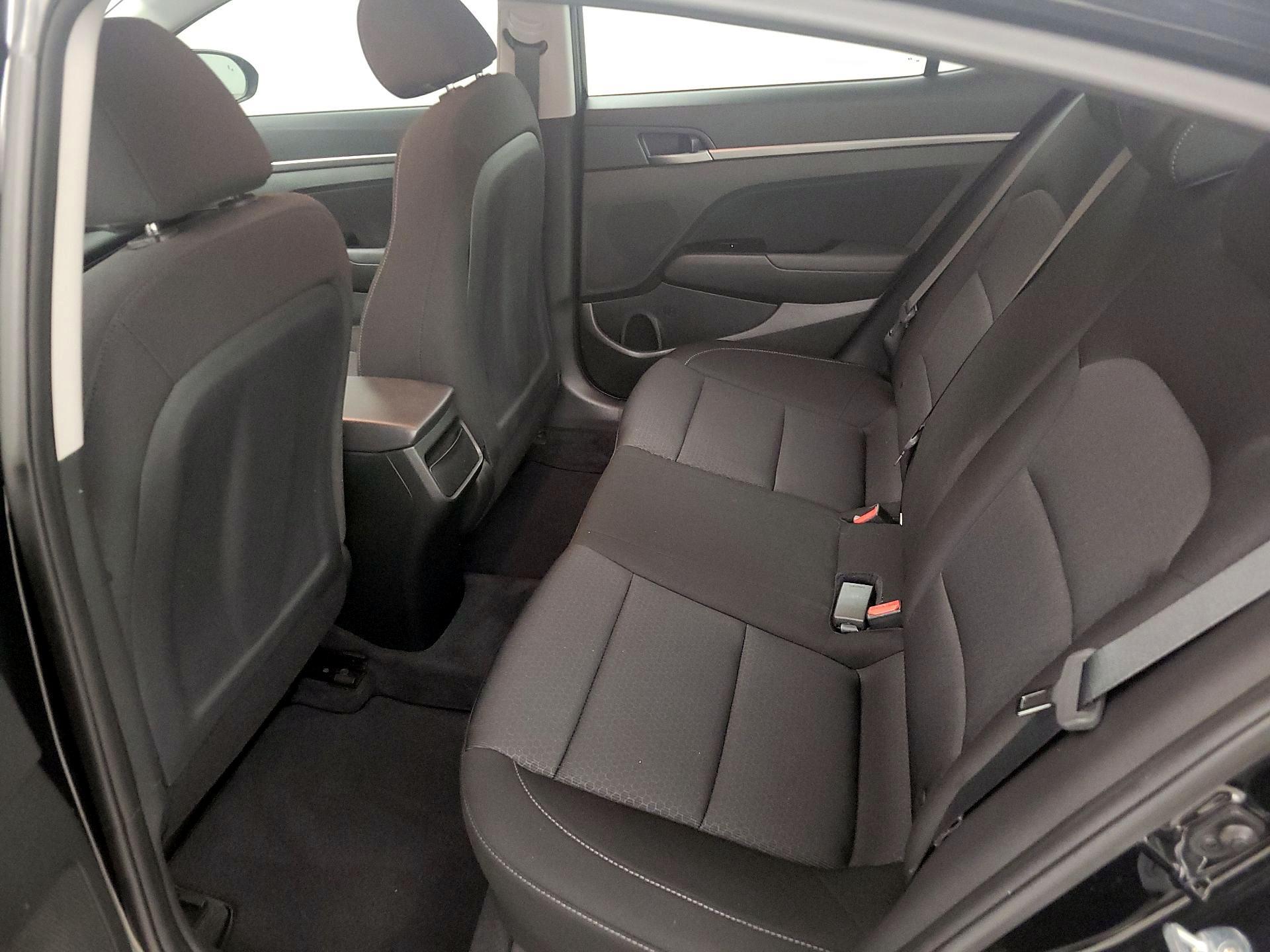 Thumbnail: 2018 Hyundai Elantra - 19