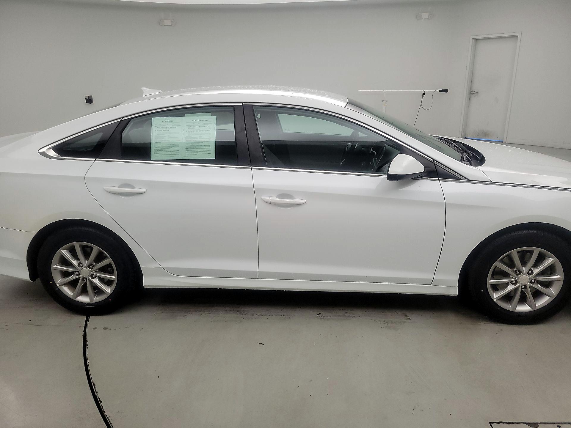 Thumbnail: 2018 Hyundai Sonata - 4