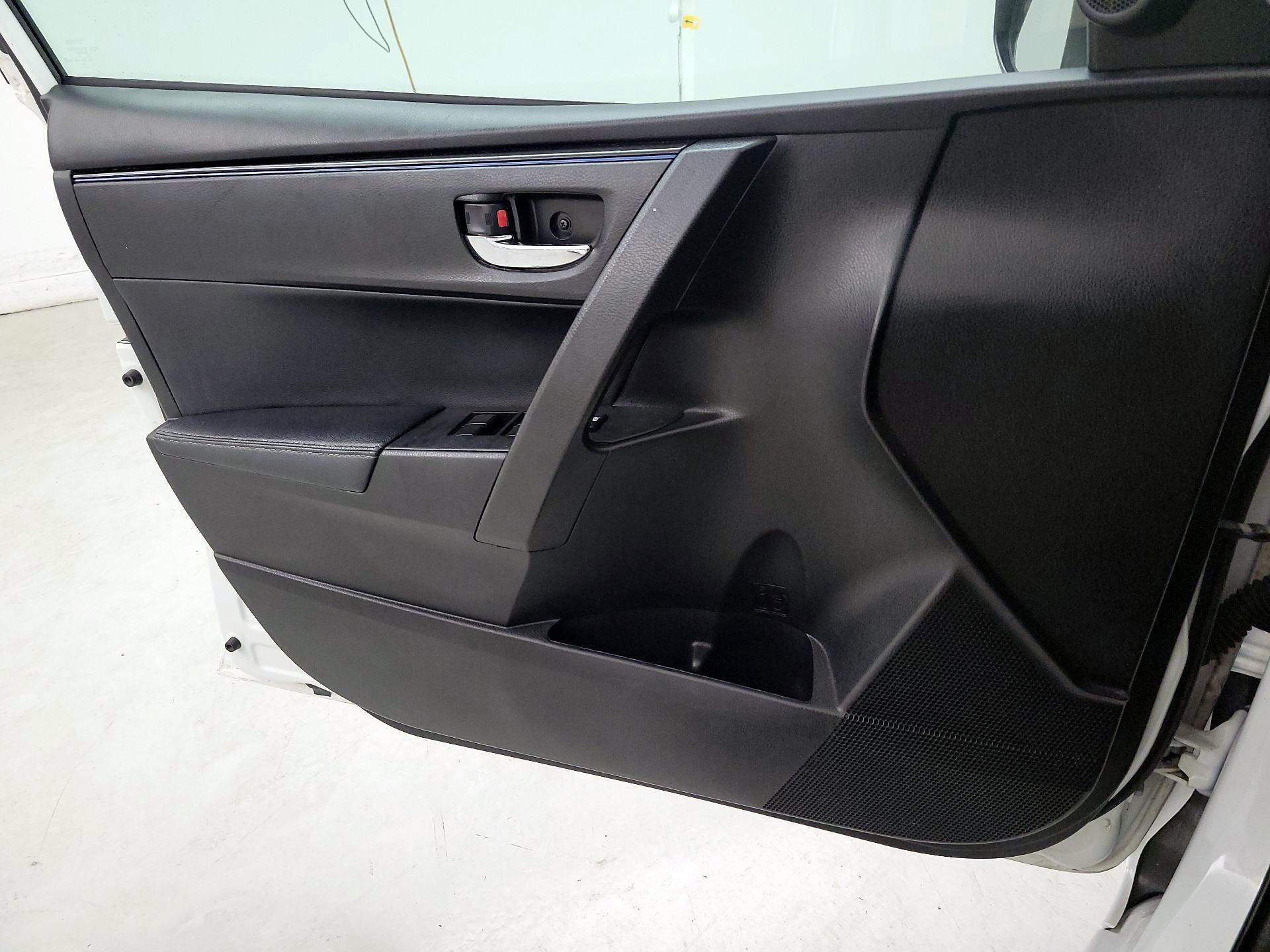 Thumbnail: 2019 Toyota Corolla - 10