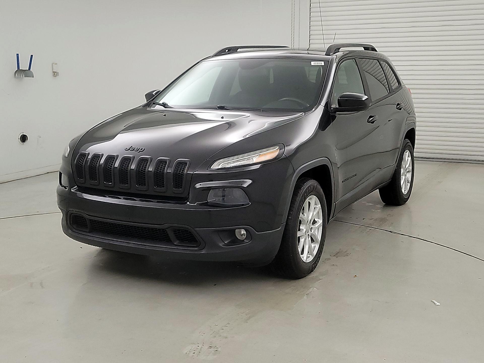 Thumbnail: 2014 Jeep Cherokee - 3