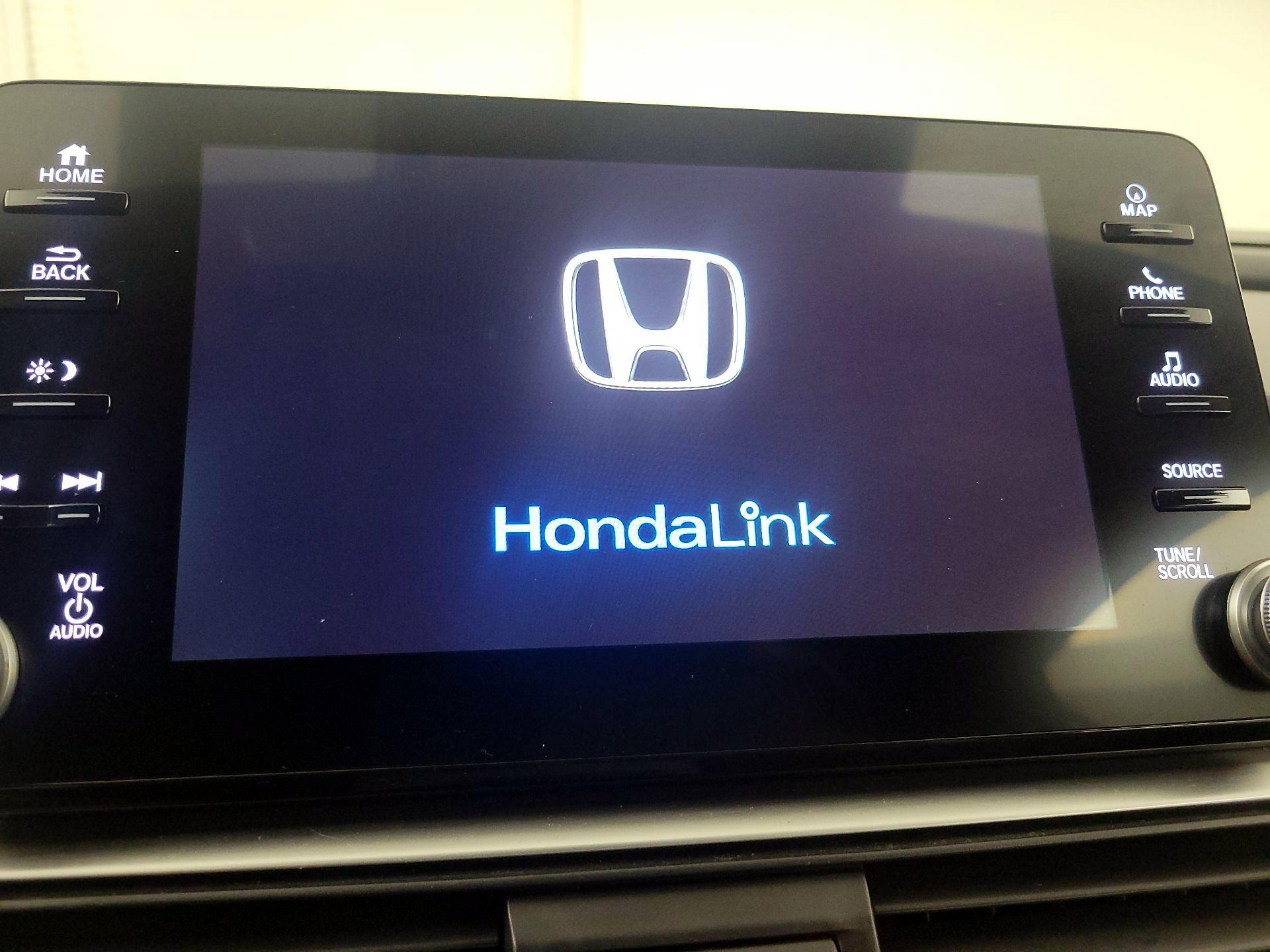 Thumbnail: 2018 Honda Accord - 16