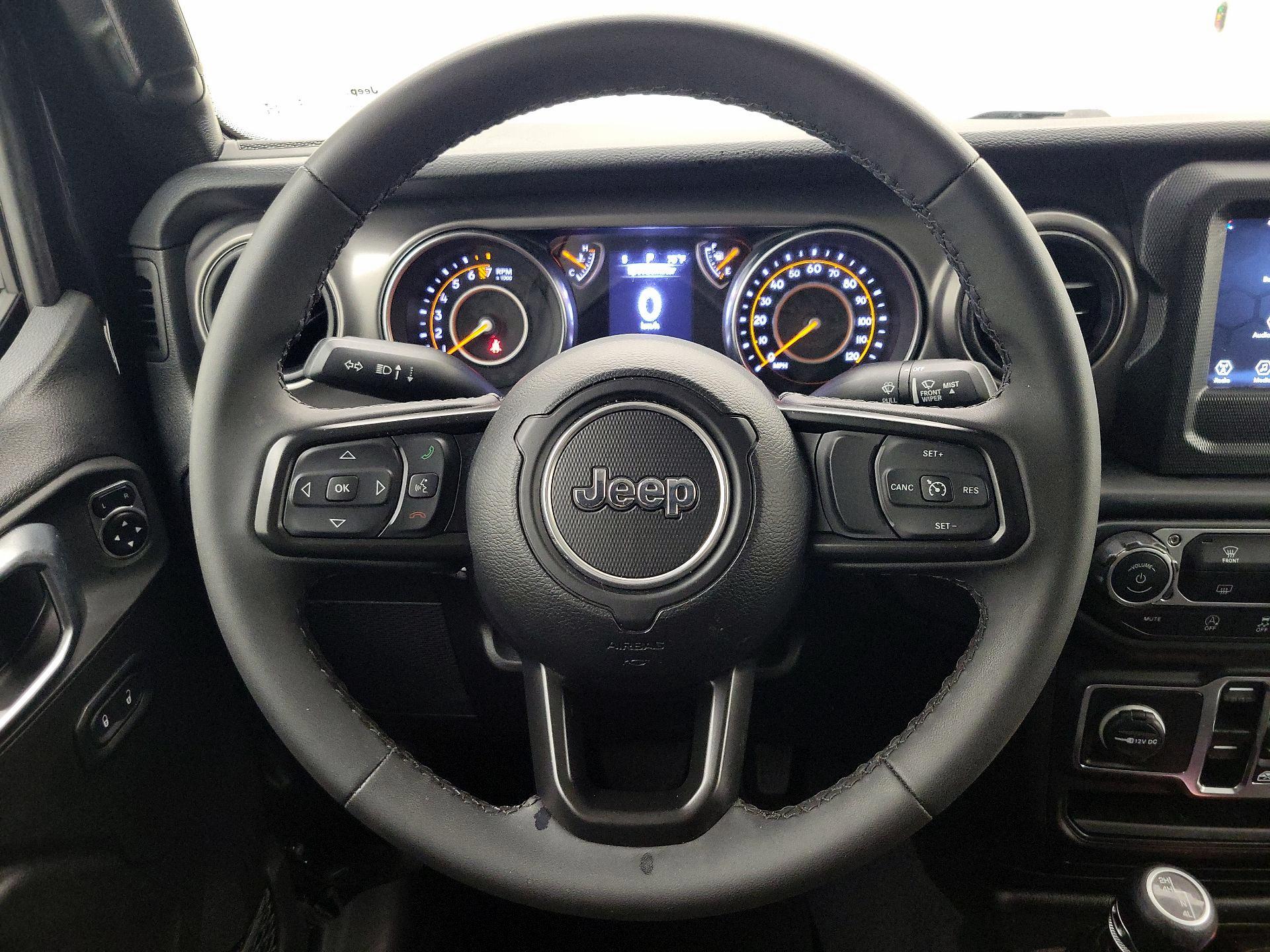 Thumbnail: 2023 Jeep Gladiator - 10