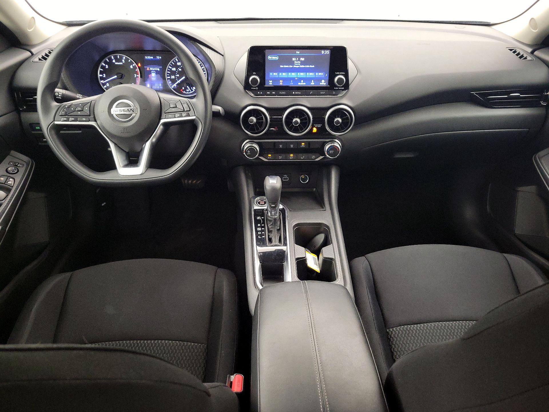 Thumbnail: 2020 Nissan Sentra - 9