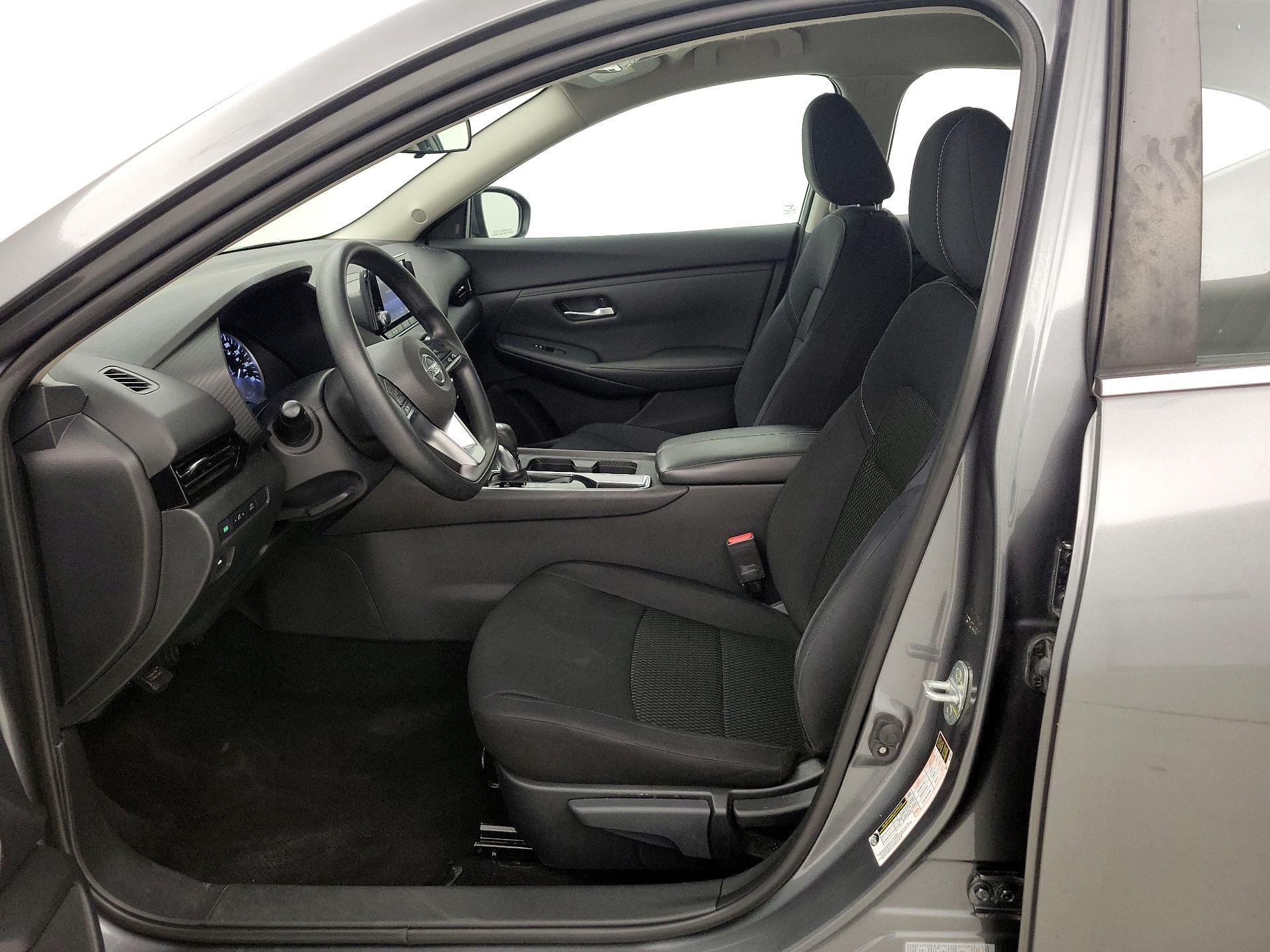 Thumbnail: 2020 Nissan Sentra - 11