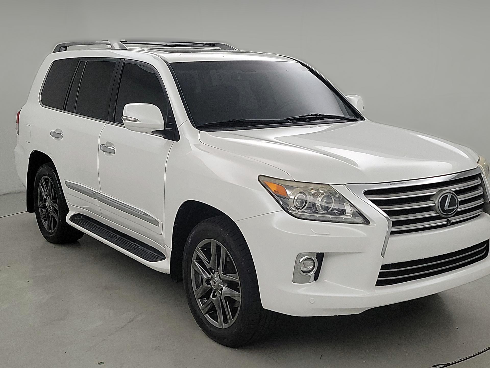 Thumbnail: 2015 Lexus LX - 1