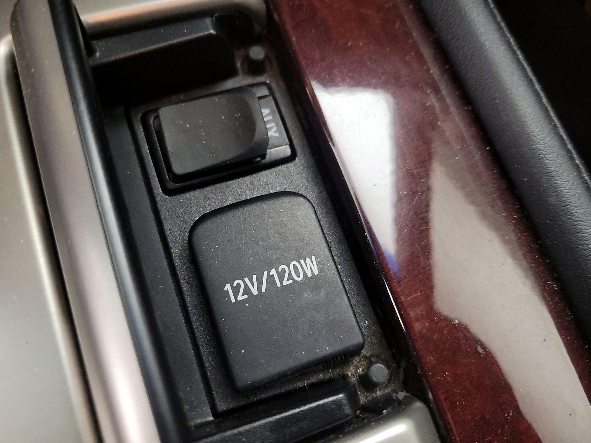 Thumbnail: 2015 Lexus LX - 17