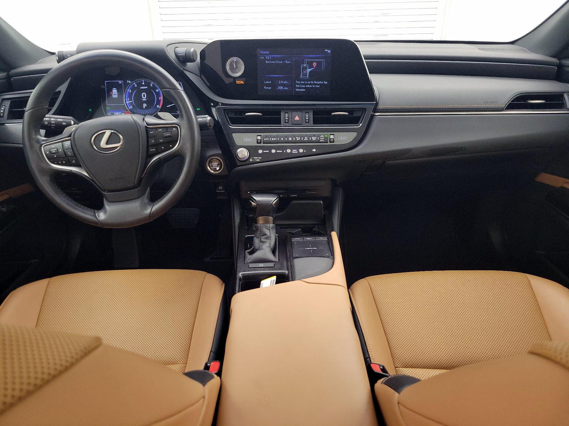 Thumbnail: 2022 Lexus ES - 9
