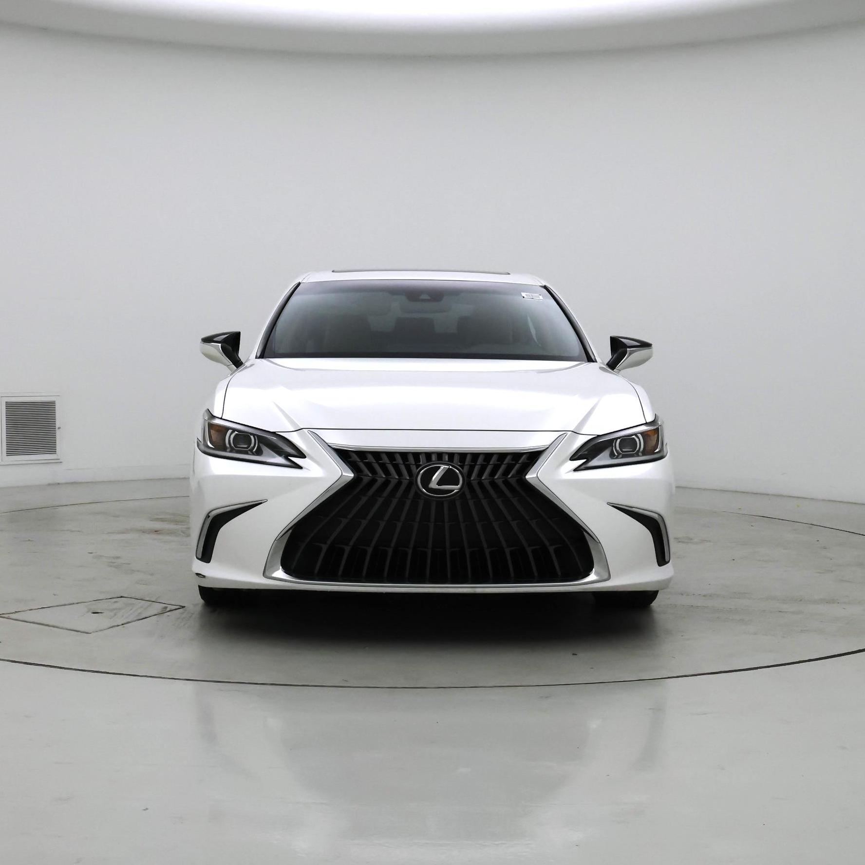 Thumbnail: 2022 Lexus ES - 5