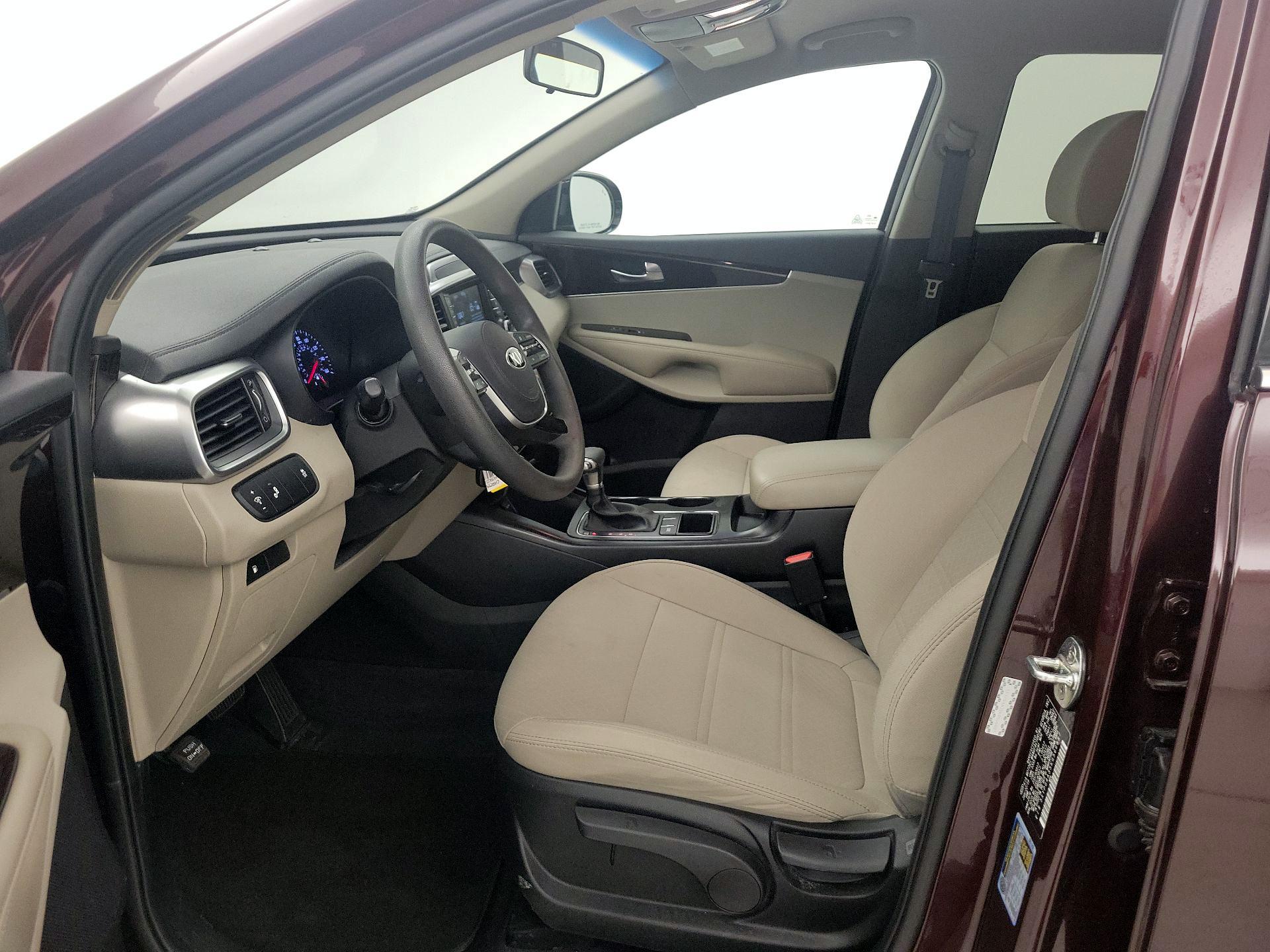 Thumbnail: 2019 Kia Sorento - 11