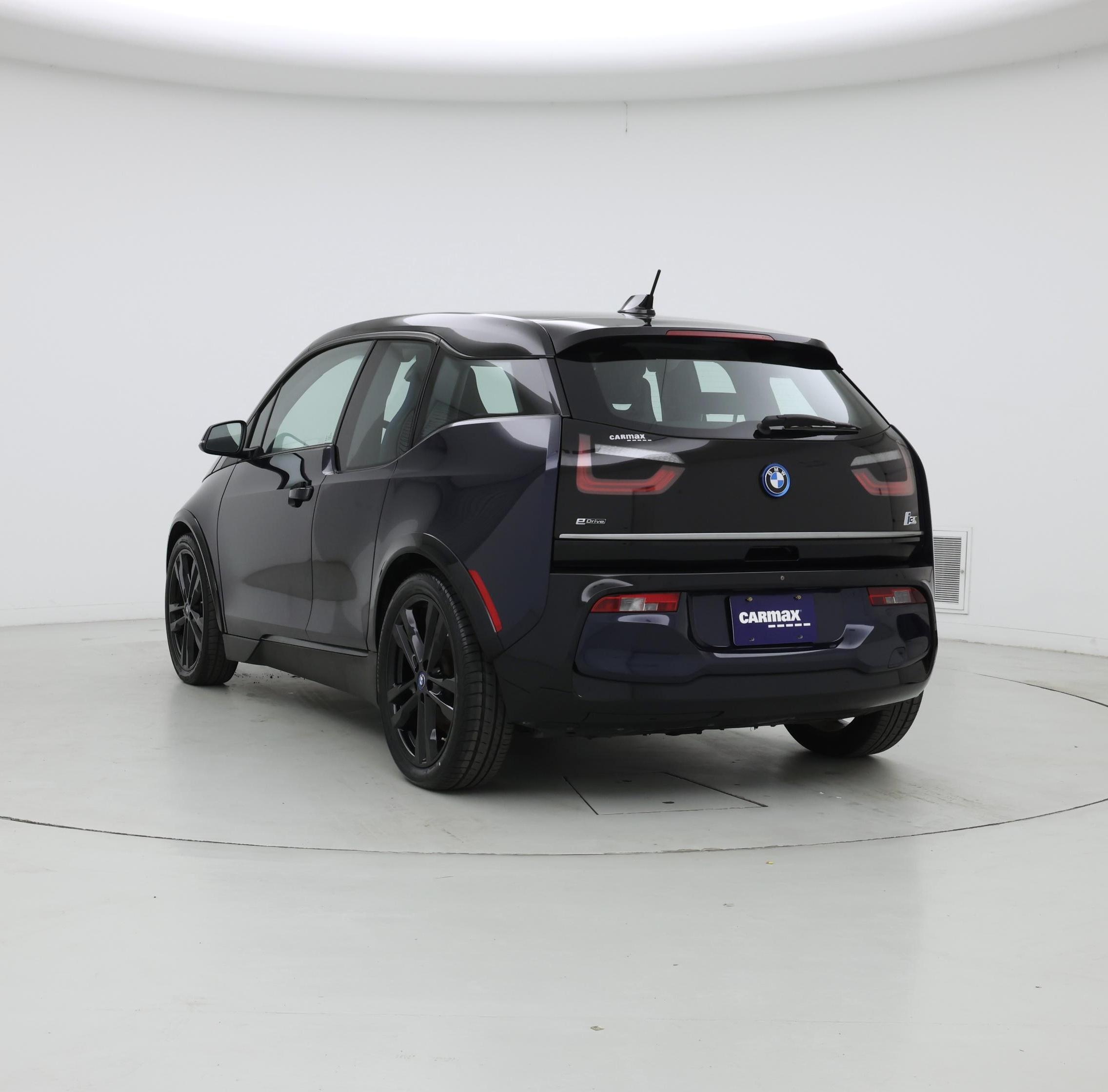Thumbnail: 2018 BMW i3 - 2
