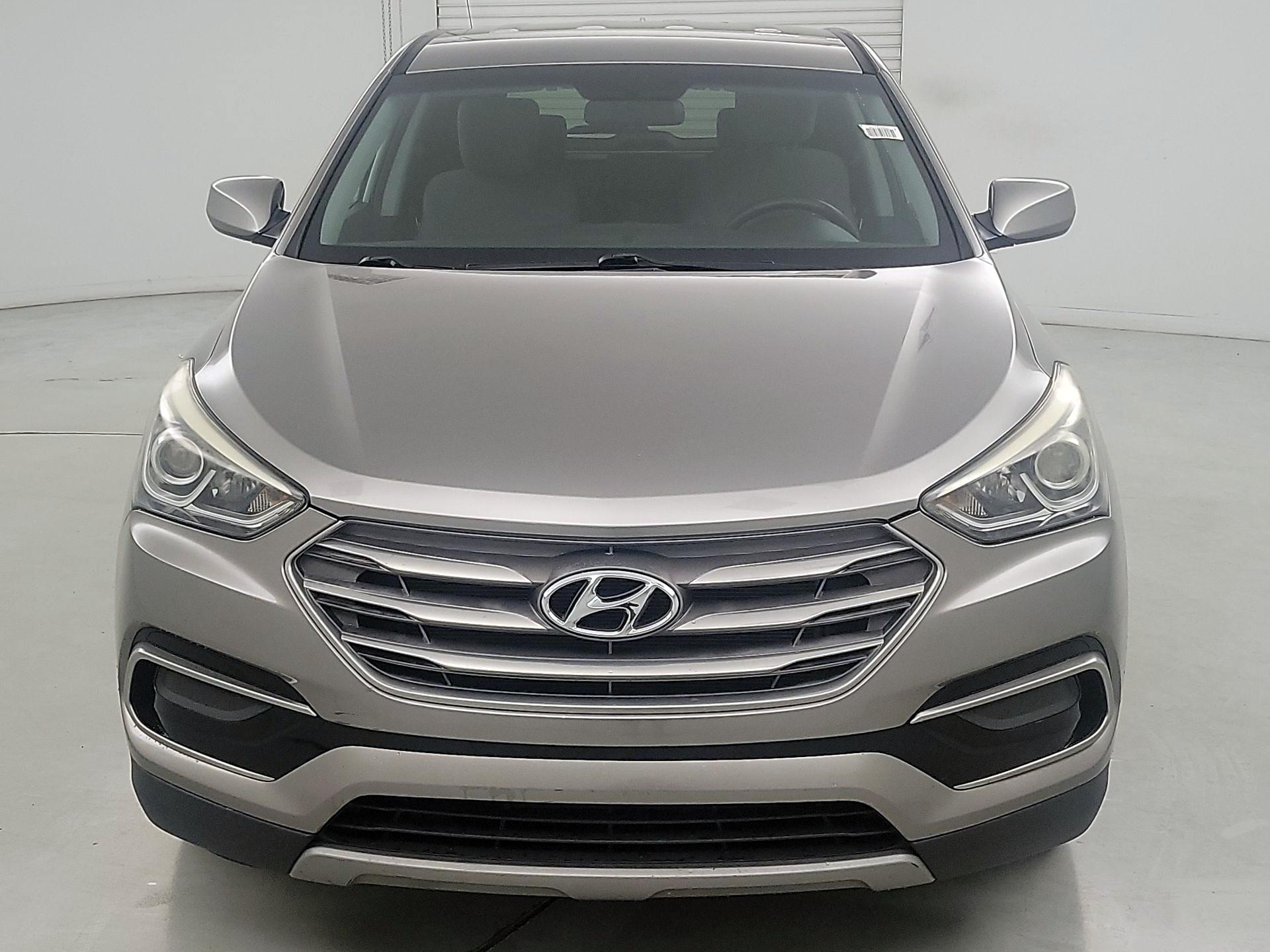 Thumbnail: 2017 Hyundai Santa Fe - 2