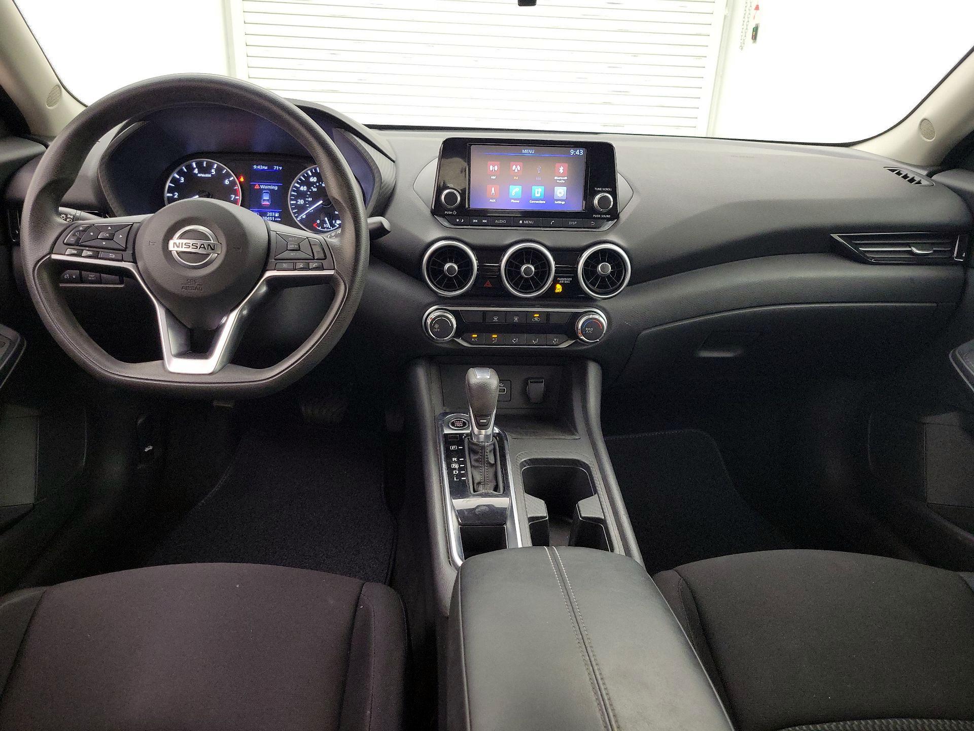 Thumbnail: 2020 Nissan Sentra - 9